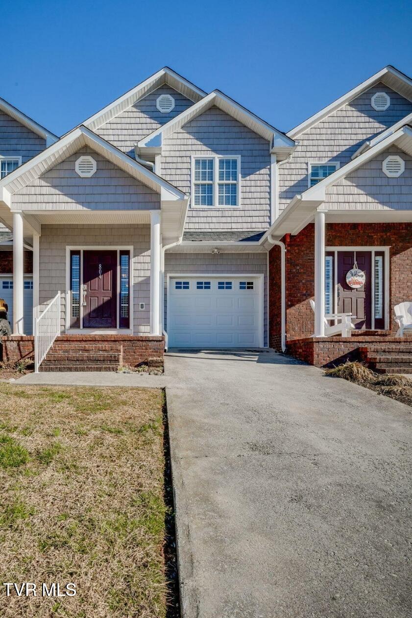 200 Deck Lane Property Photo