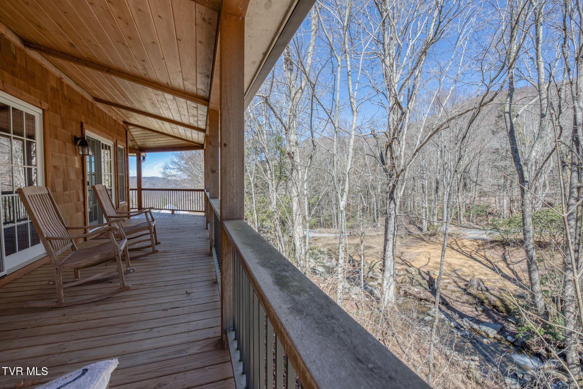 752 Heaton Creek Rd. Property Photo 24
