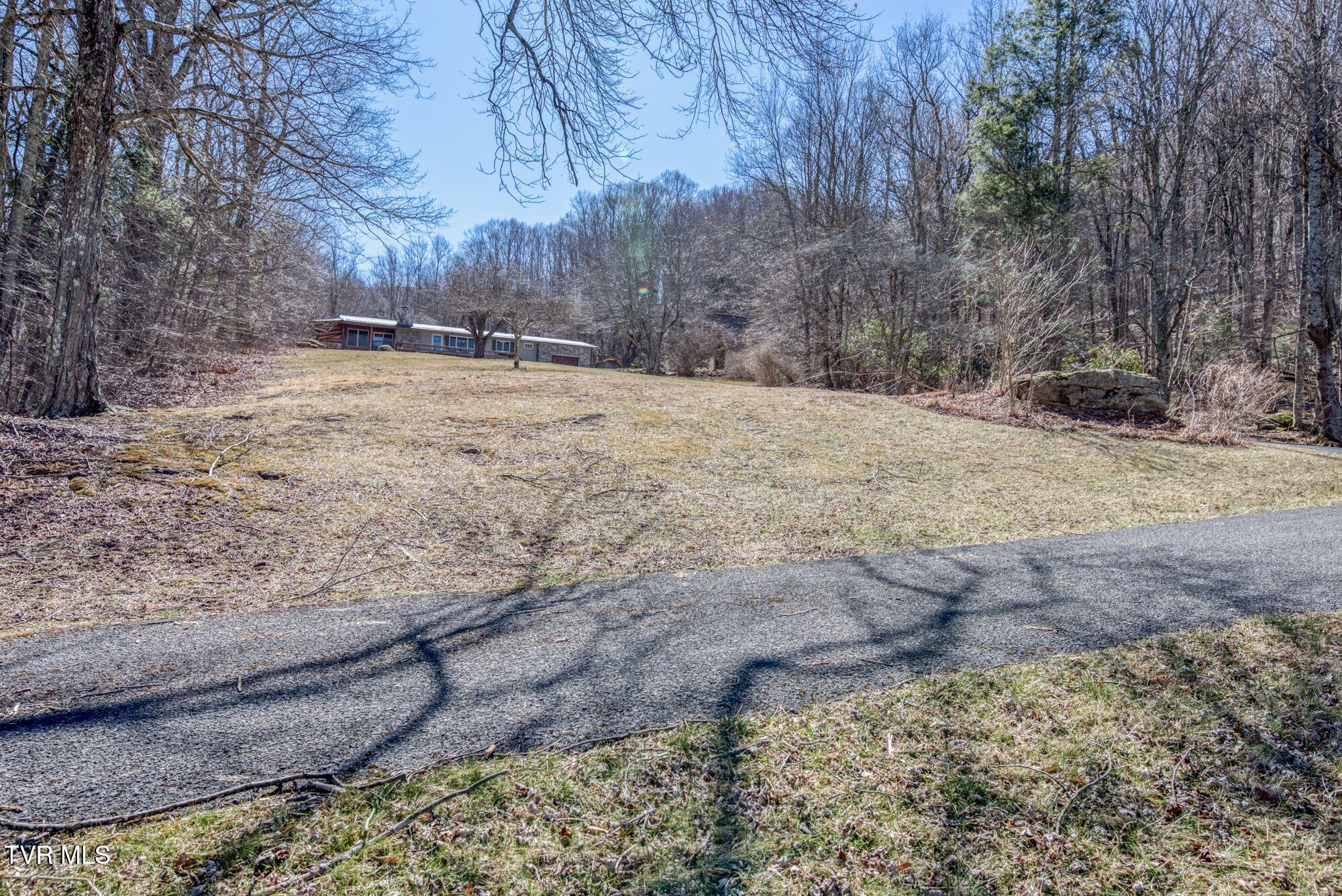 752 Heaton Creek Rd. Property Photo 37