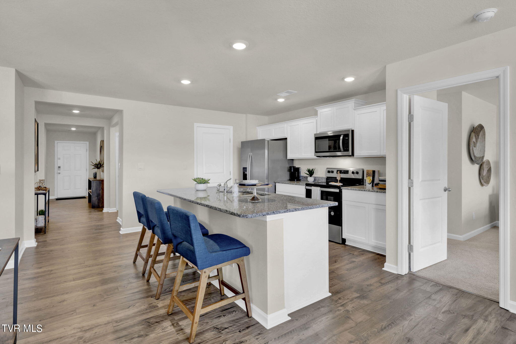 610 Canoe Street Property Photo 10