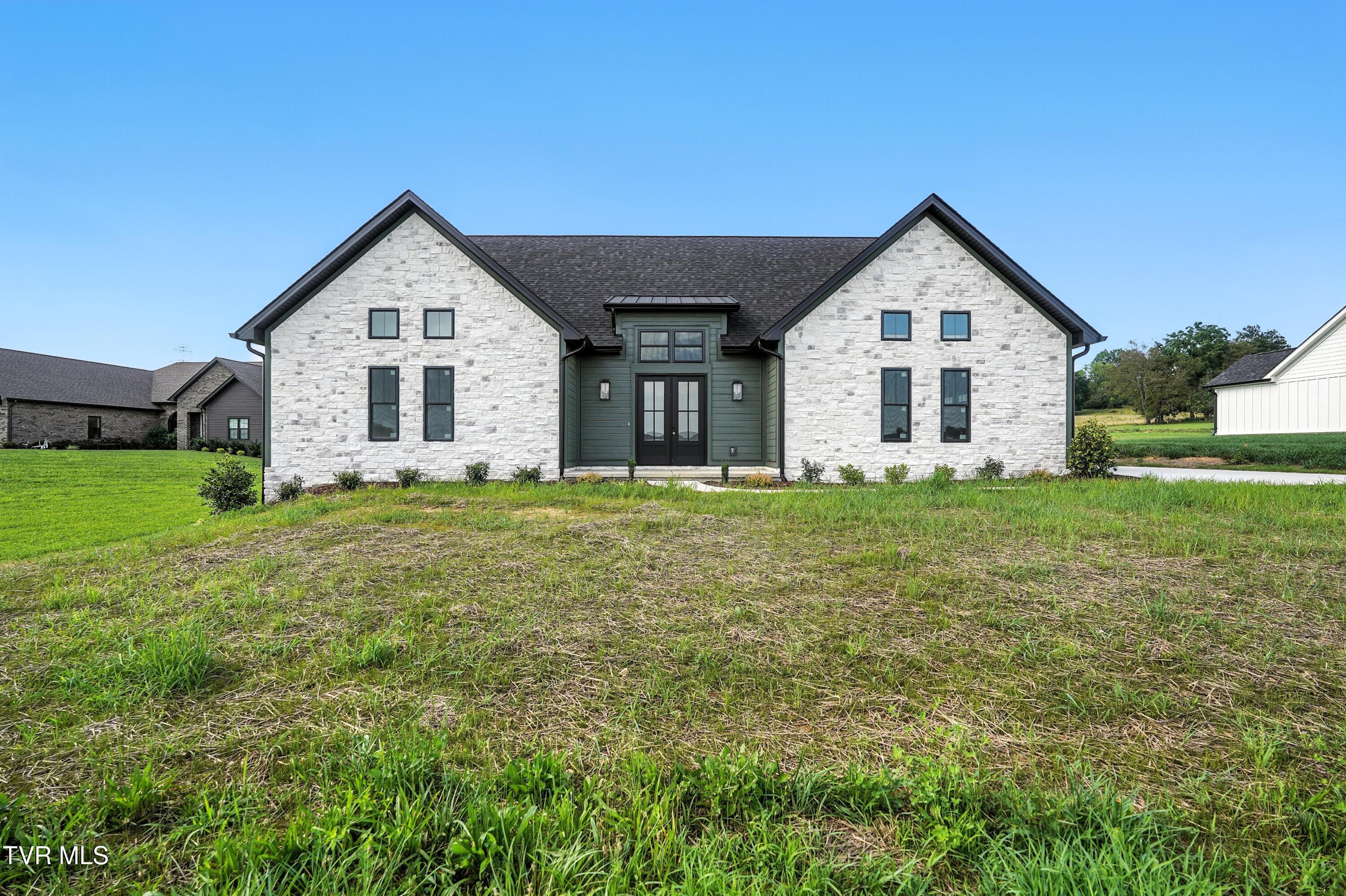 2111 Cattlemans Trail Property Photo