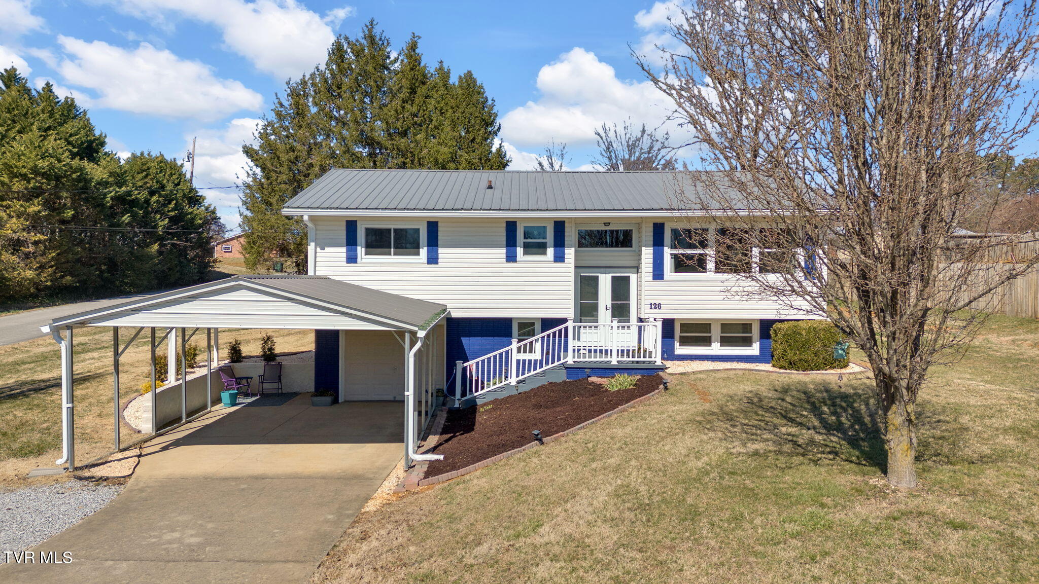 126 Harrison Drive Property Photo