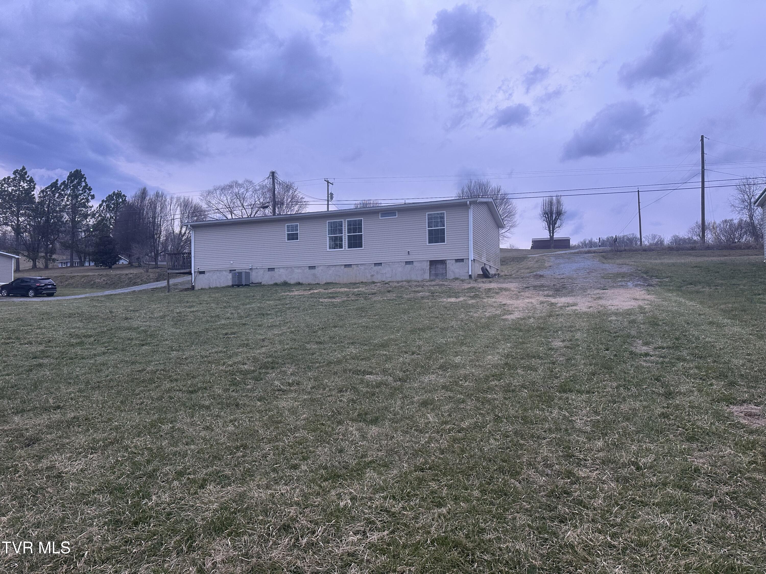 544 Garrison Hollow Road Property Photo 4