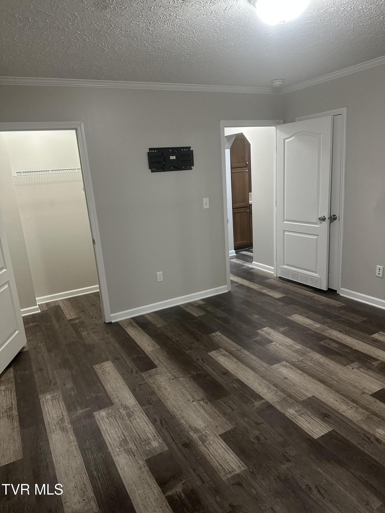 544 Garrison Hollow Road Property Photo 15
