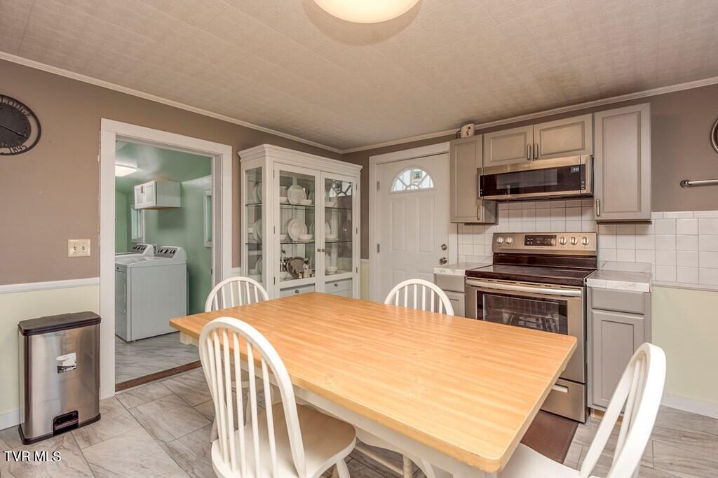 39 Forest Lodge Drive Property Photo 13