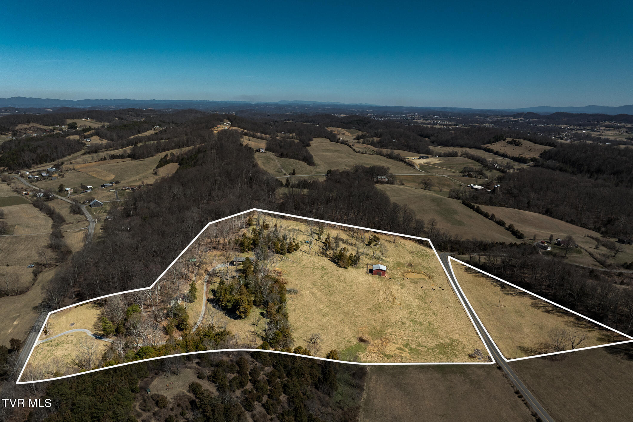 472 Harmony Road Property Photo 6
