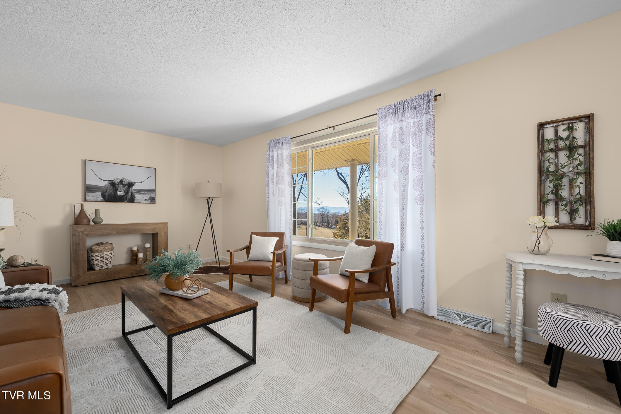 472 Harmony Road Property Photo 10