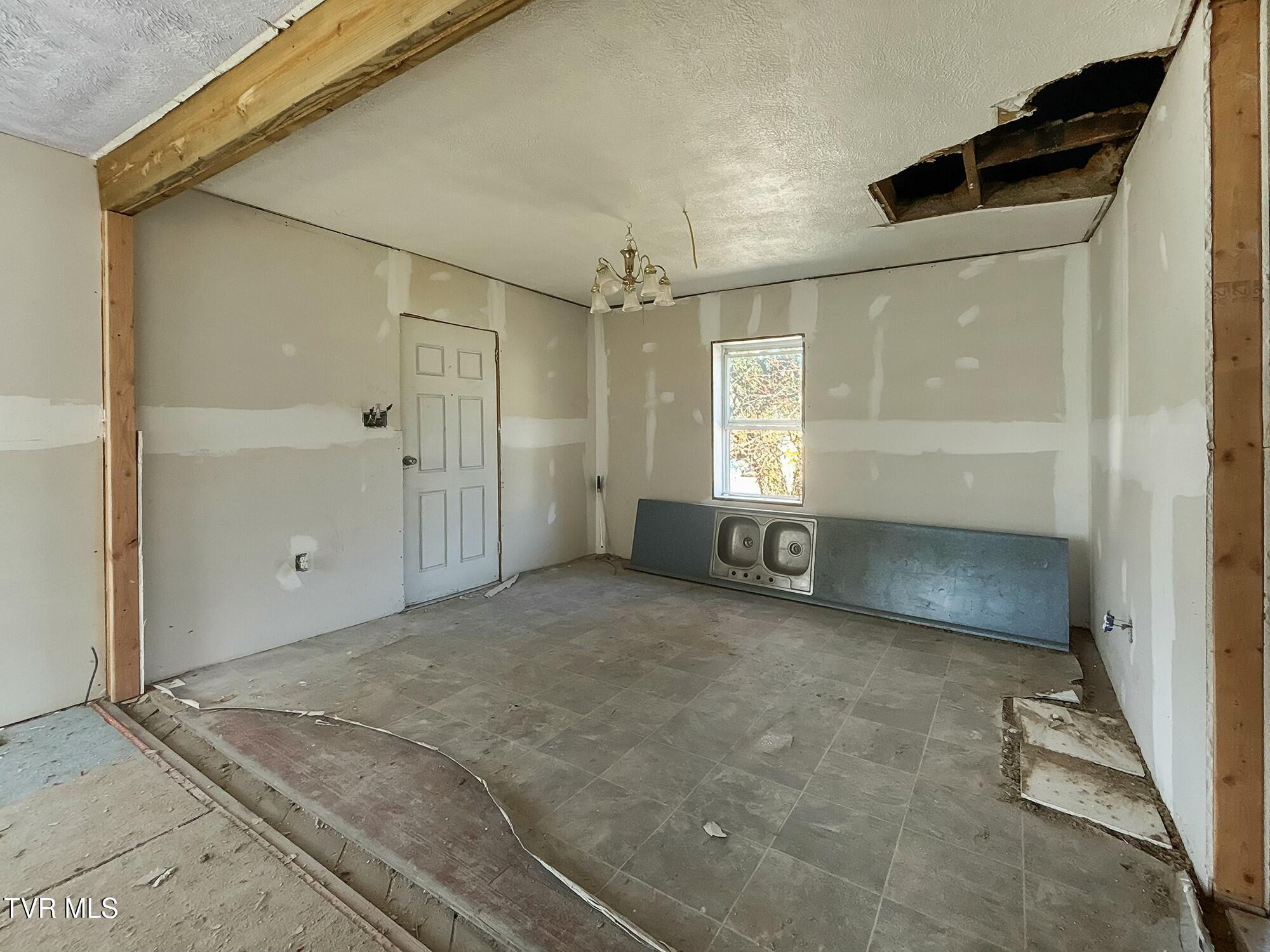 1503 6th Street Extension Property Photo 8