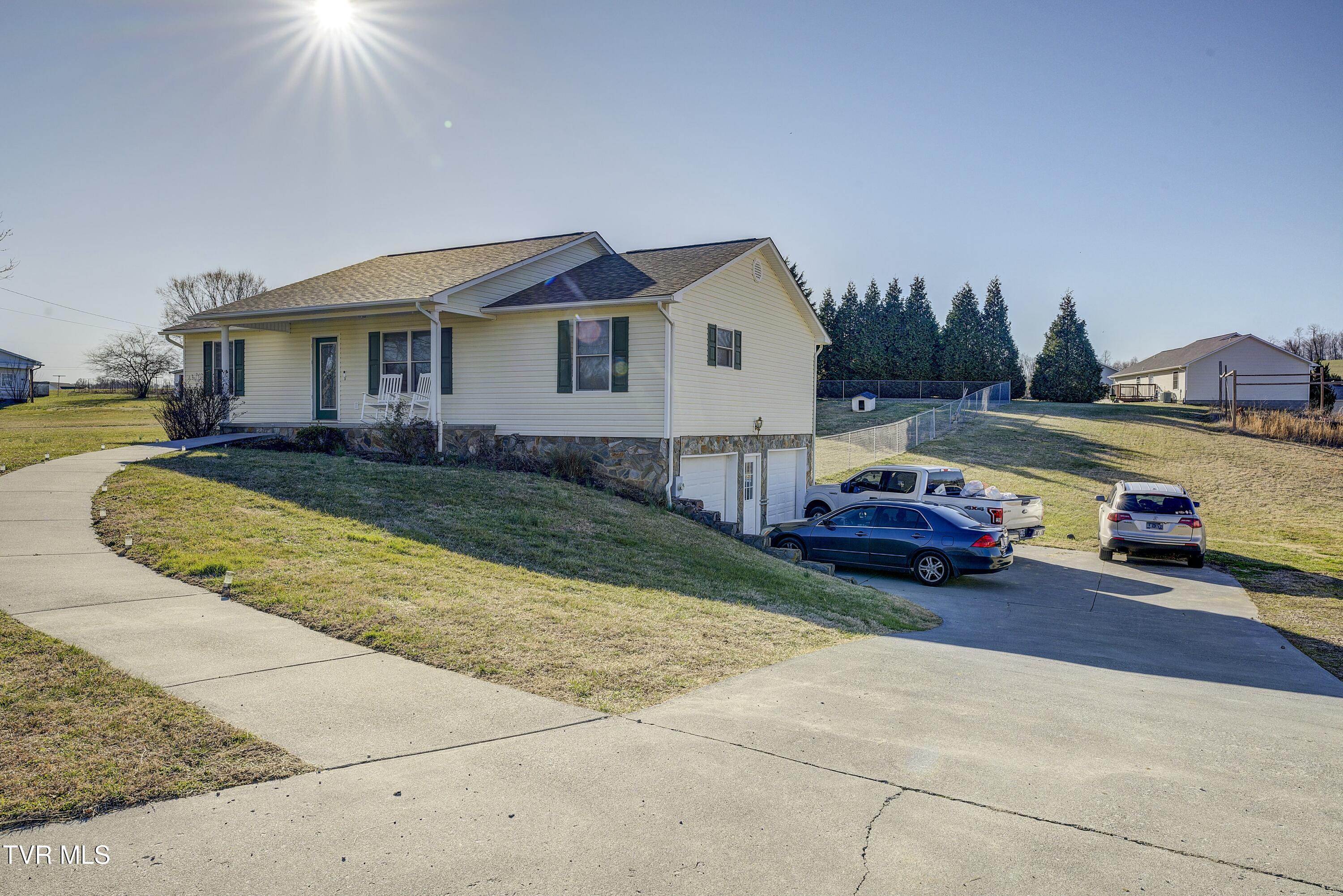 6215 Snapps Ferry Road Property Photo 6