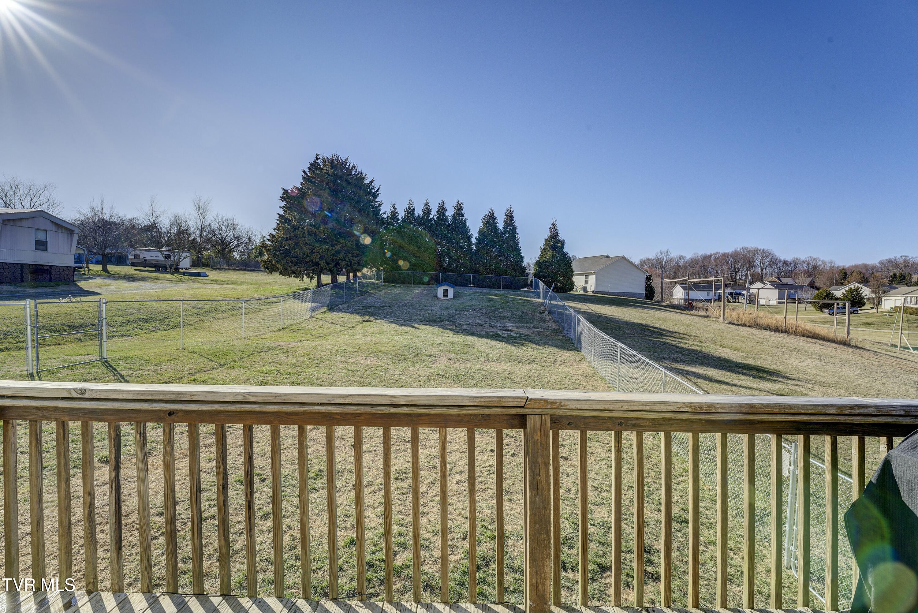 6215 Snapps Ferry Road Property Photo 11