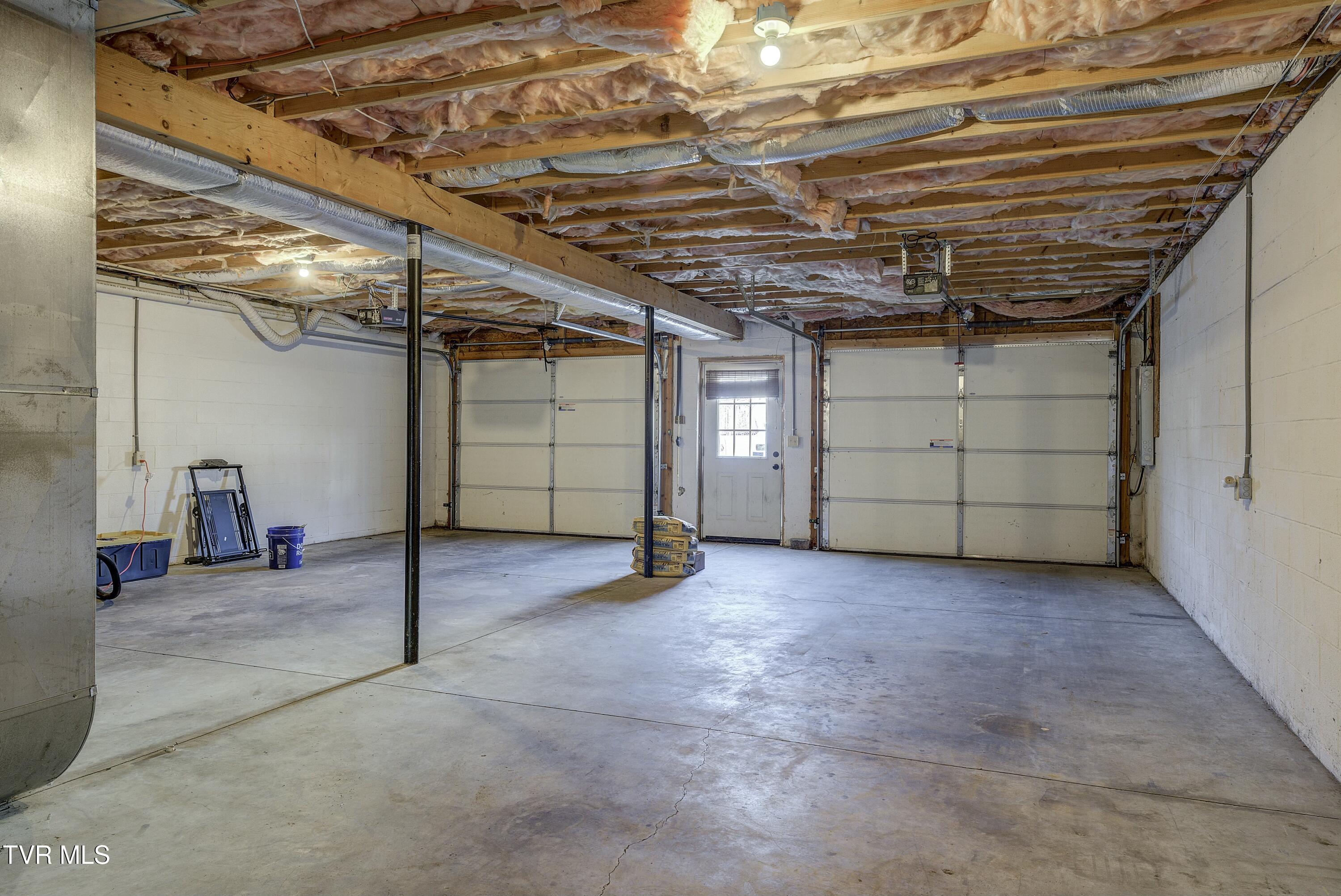 6215 Snapps Ferry Road Property Photo 33