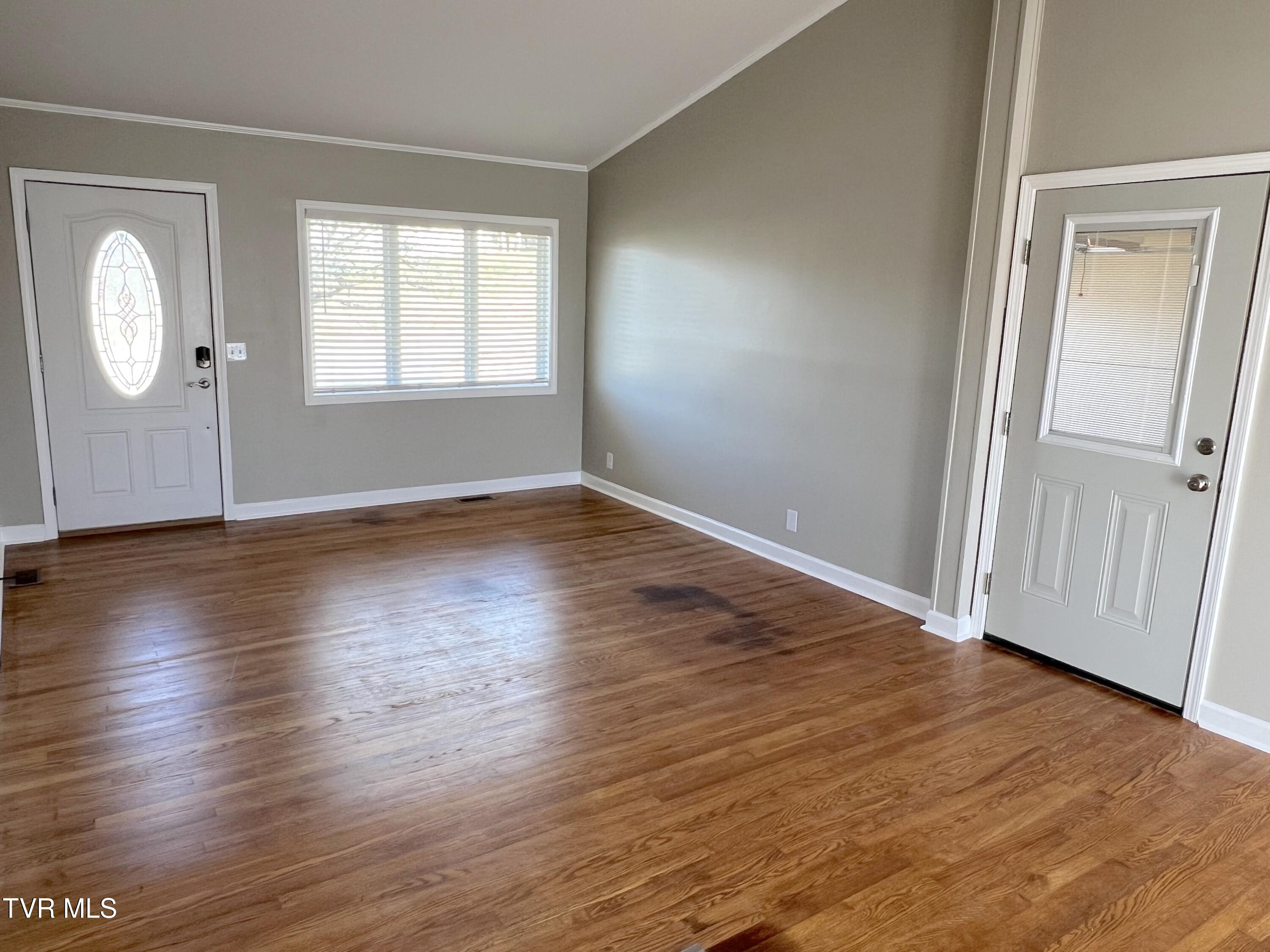 713 Midfield Avenue Property Photo 10