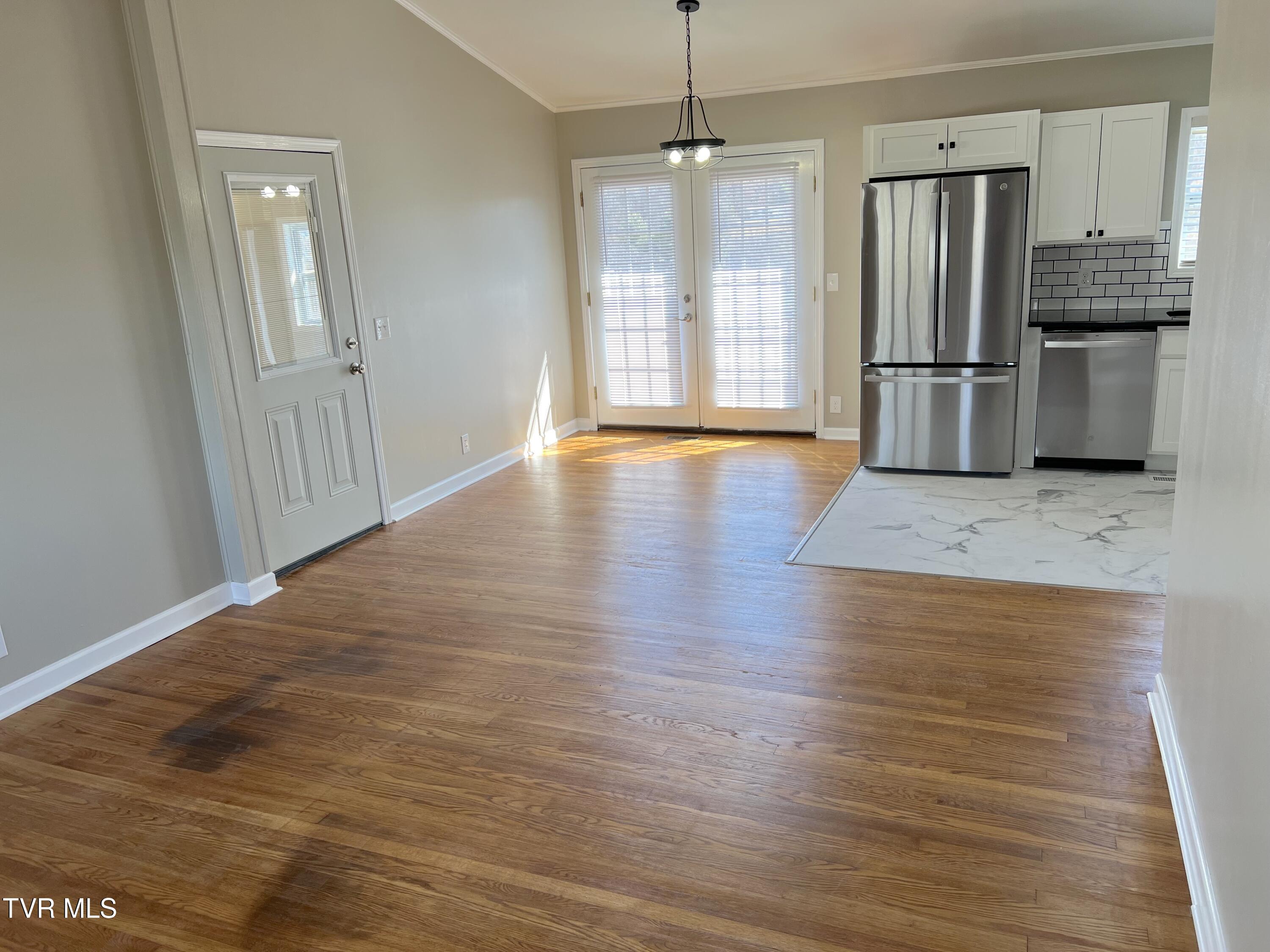 713 Midfield Avenue Property Photo 11