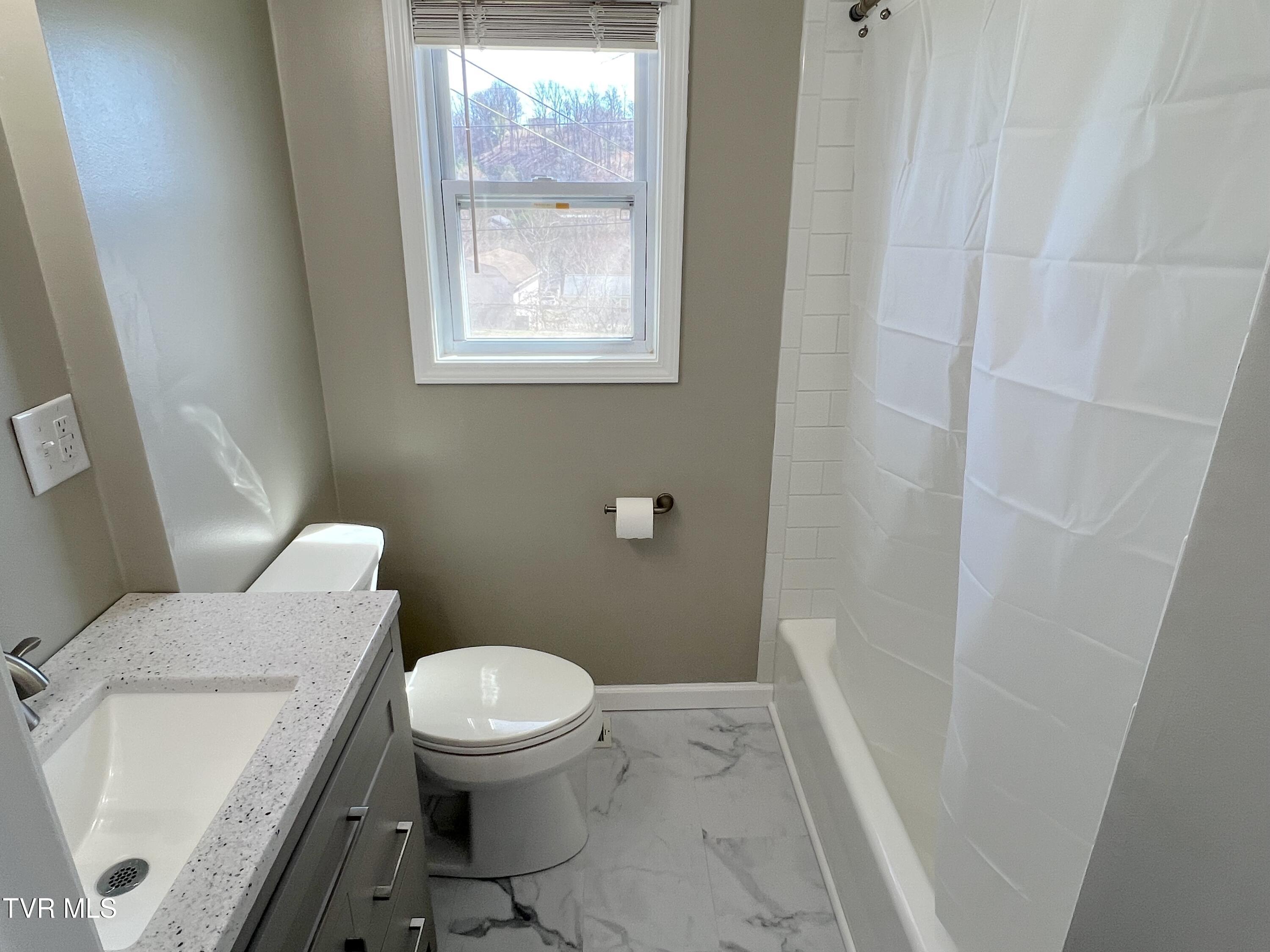 713 Midfield Avenue Property Photo 19