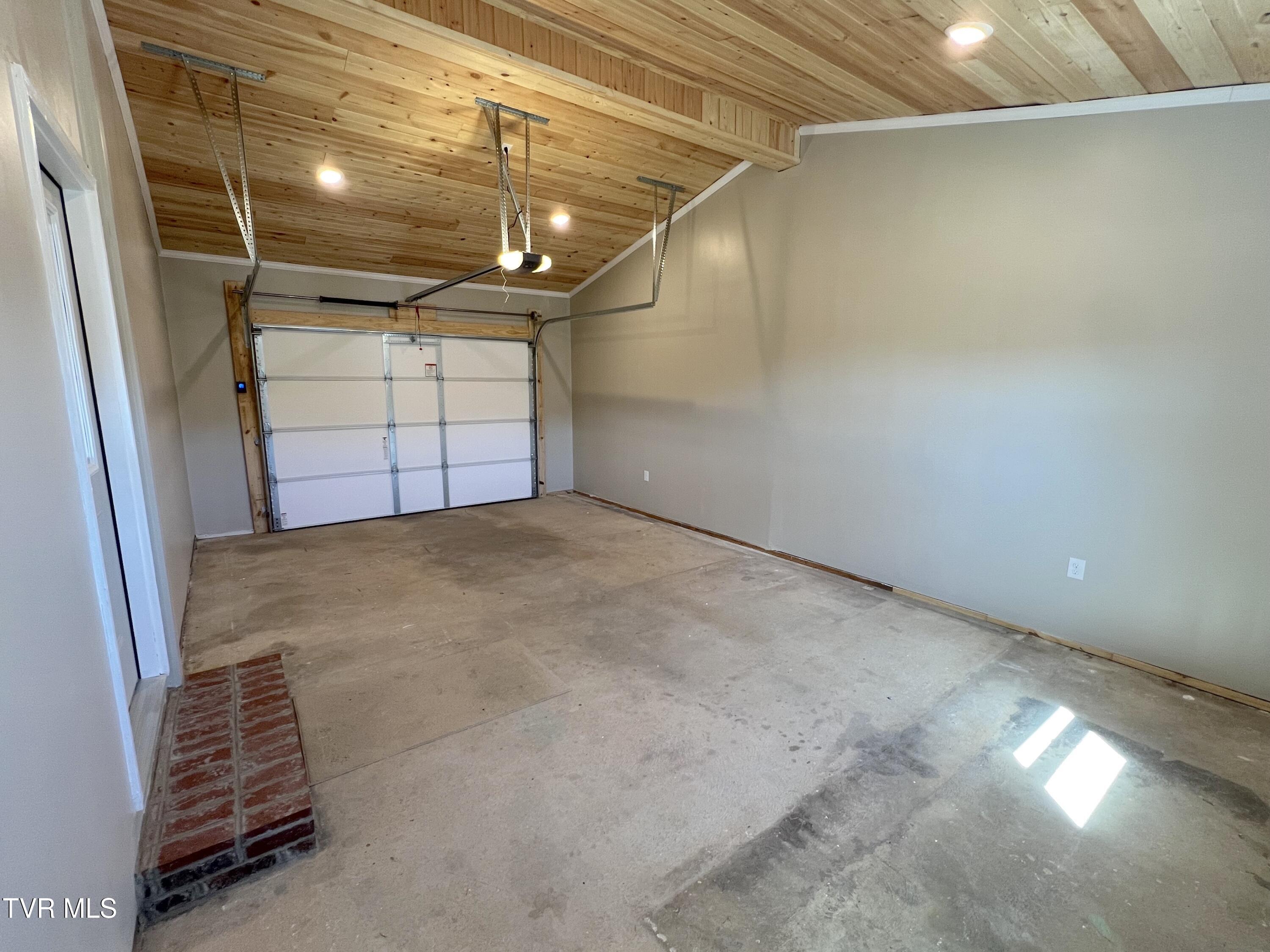 713 Midfield Avenue Property Photo 21