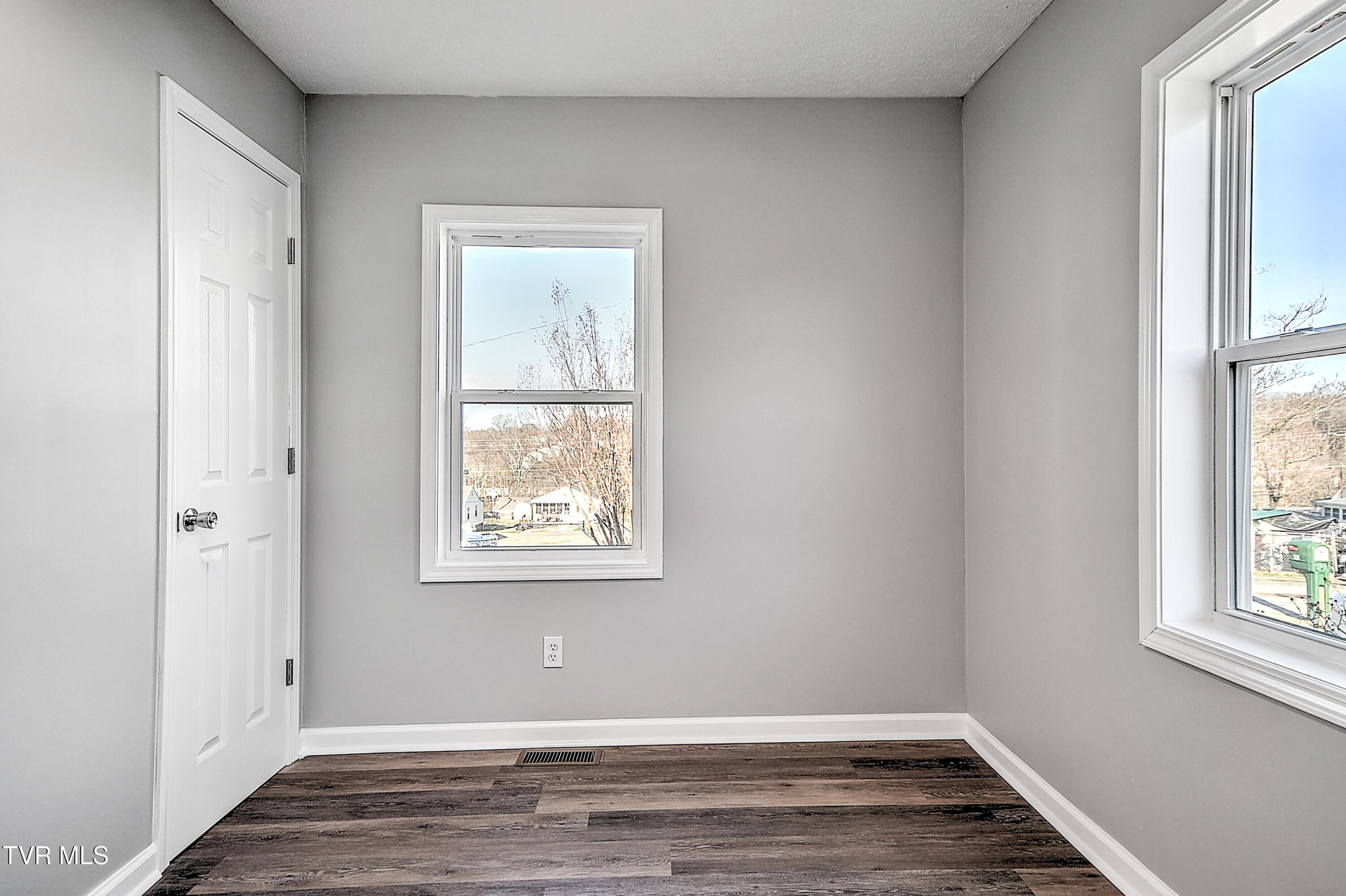 209 Sunrise Street Property Photo 23