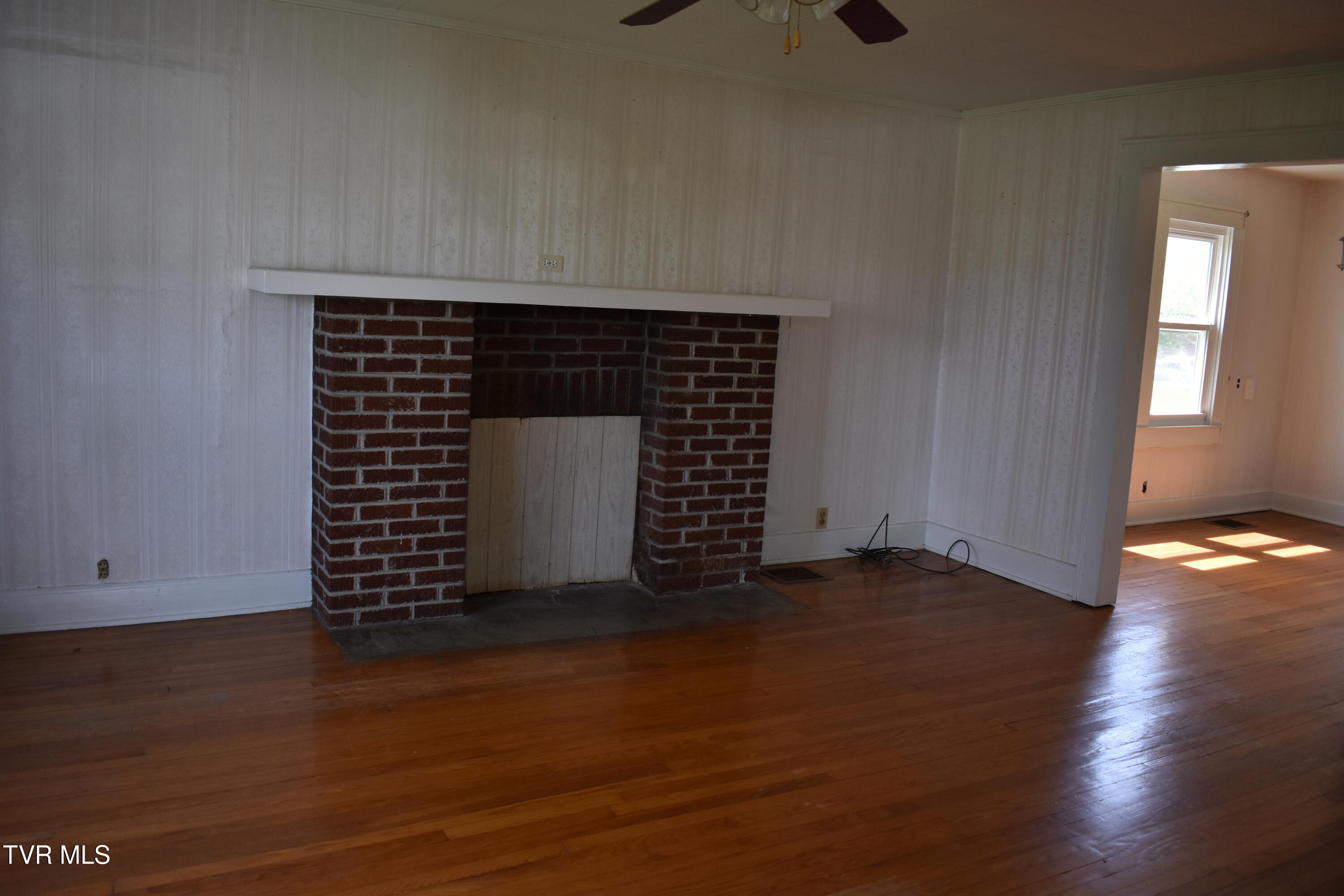 307 Gibson St. Property Photo 14
