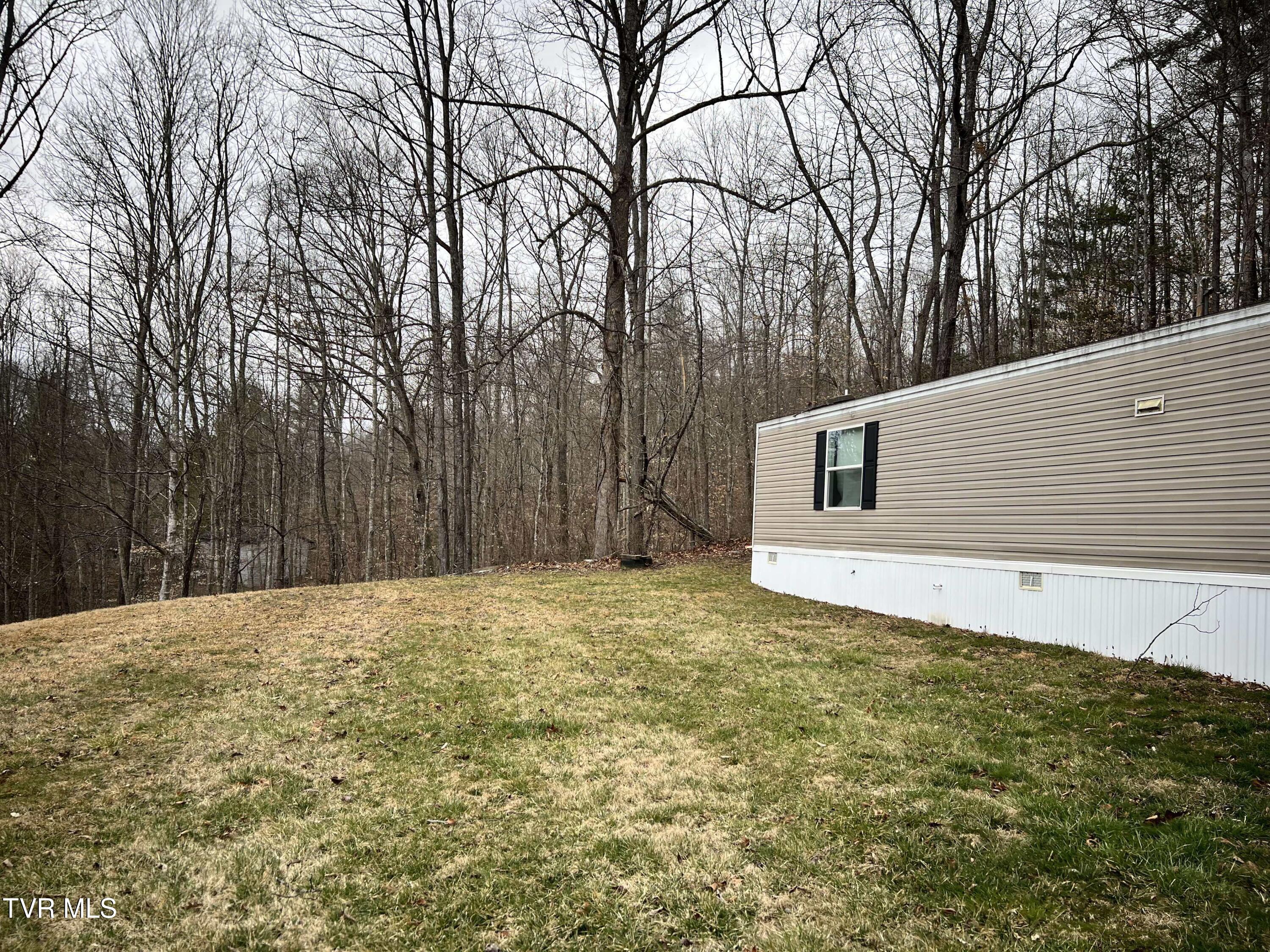 11511 Magnolia Street Property Photo 9