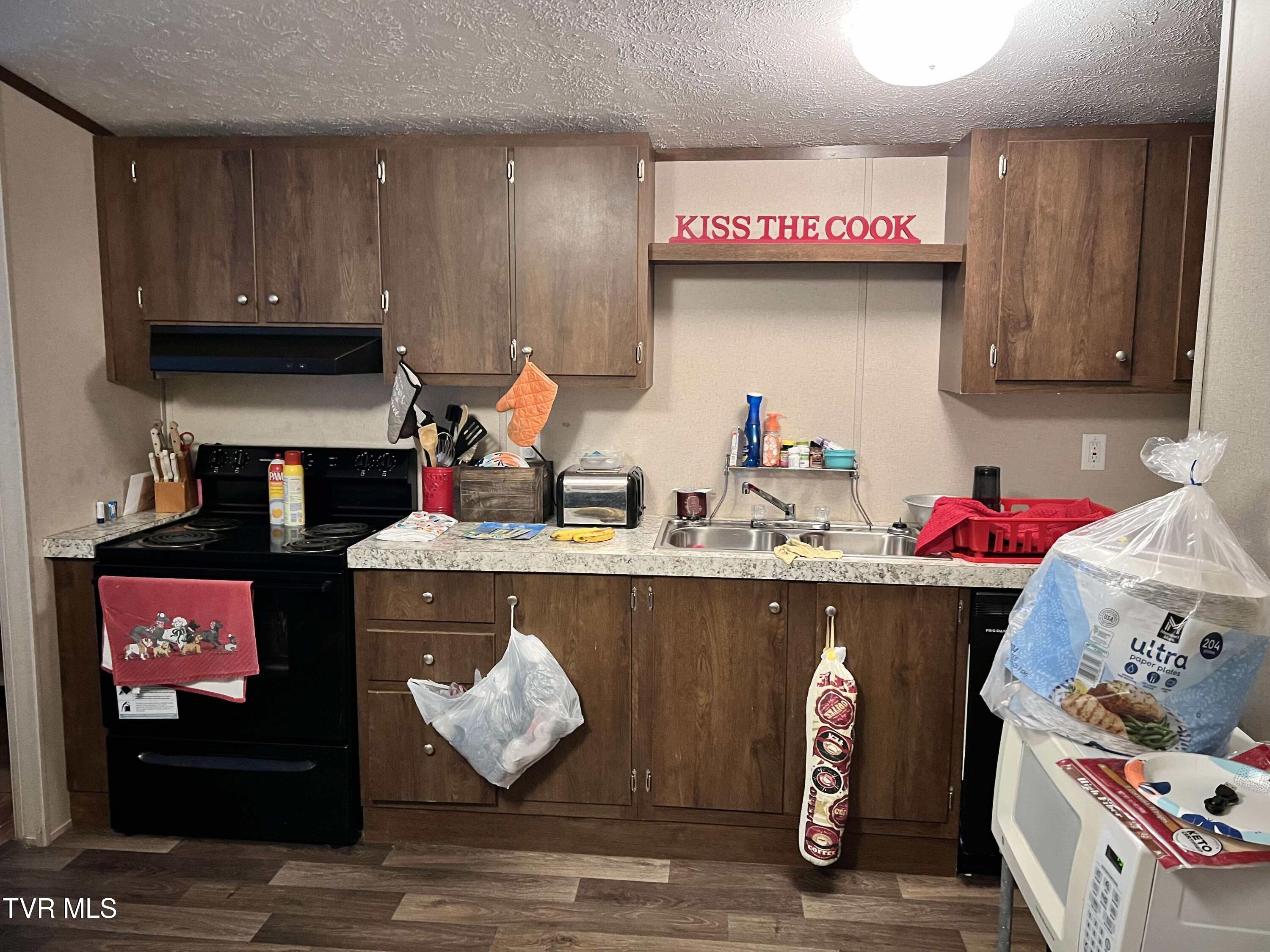 11511 Magnolia Street Property Photo 22