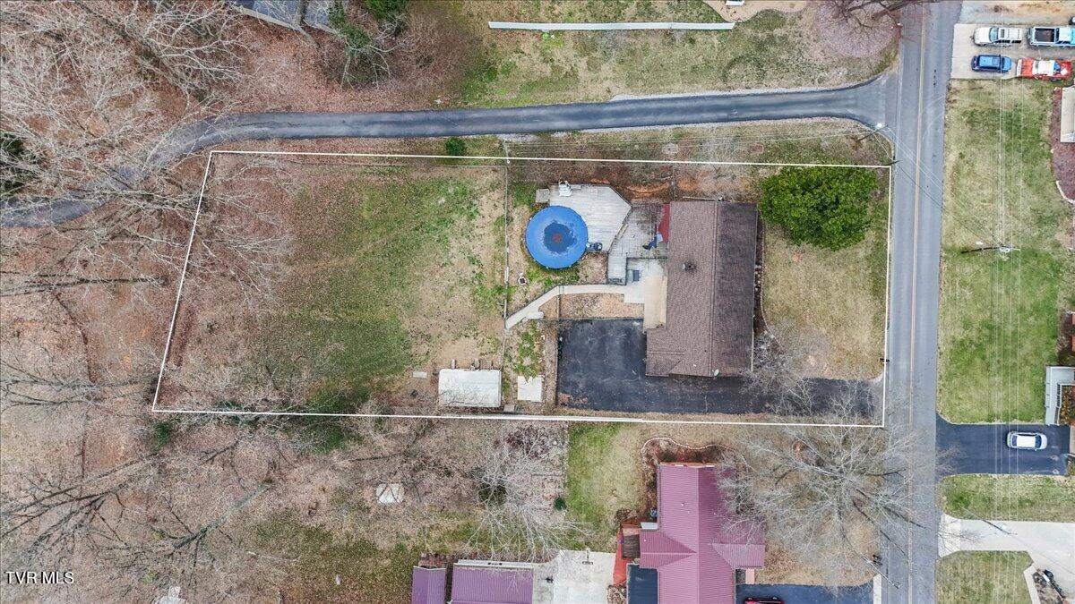 315 West Lane St Street Property Photo 7