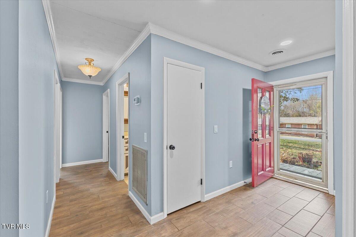 315 West Lane St Street Property Photo 15