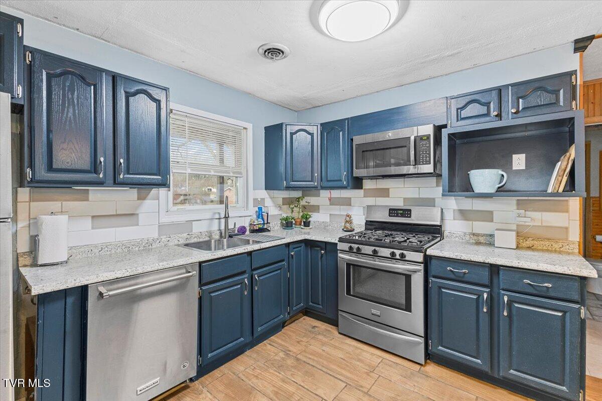 315 West Lane St Street Property Photo 30