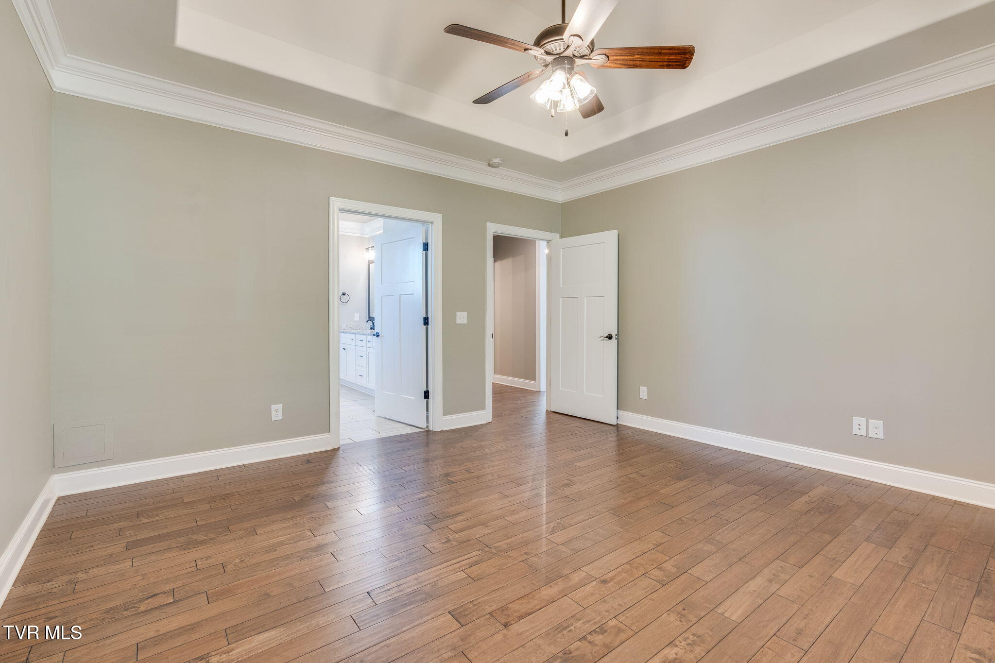 312 Laurel Canyon Property Photo 17