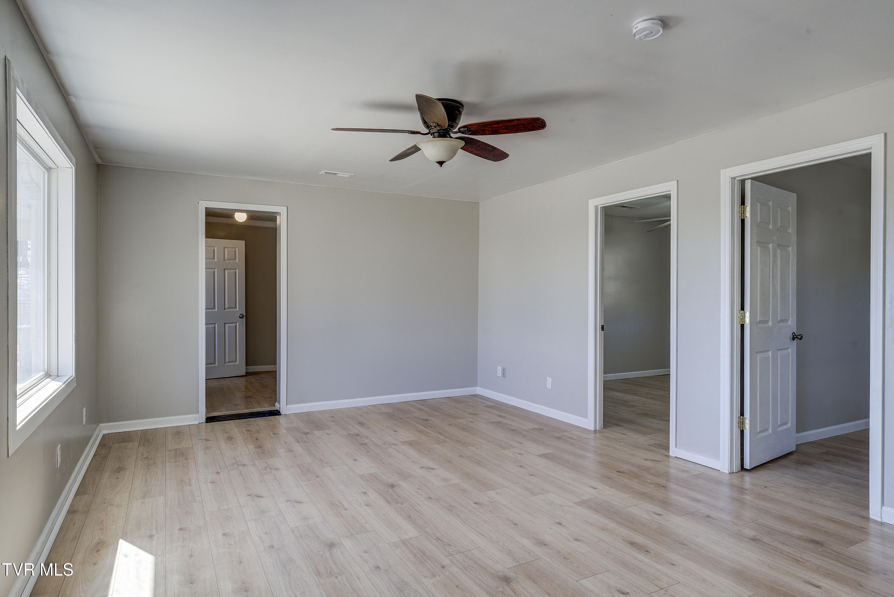 1400 Leeland Drive Property Photo 36