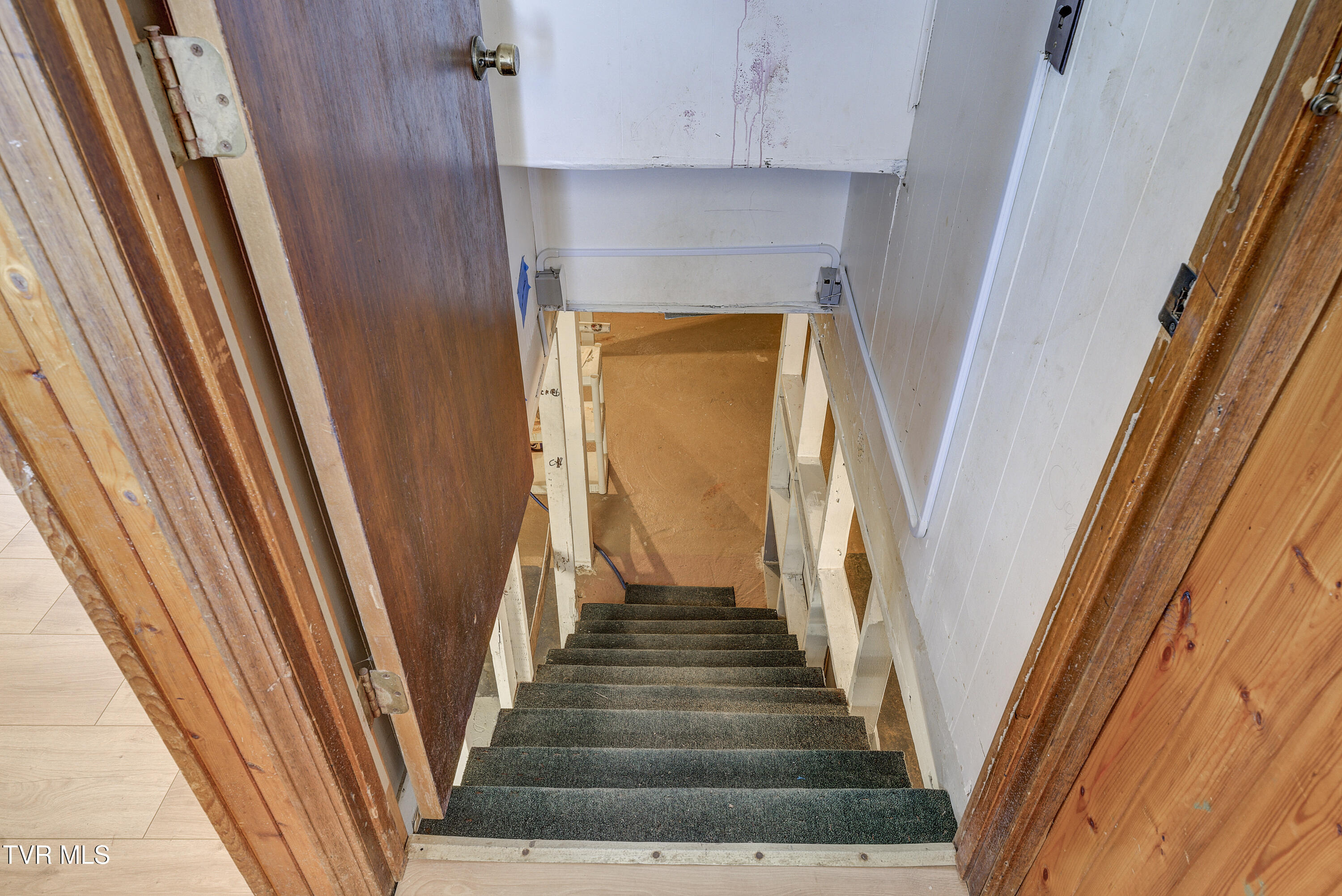 1400 Leeland Drive Property Photo 43