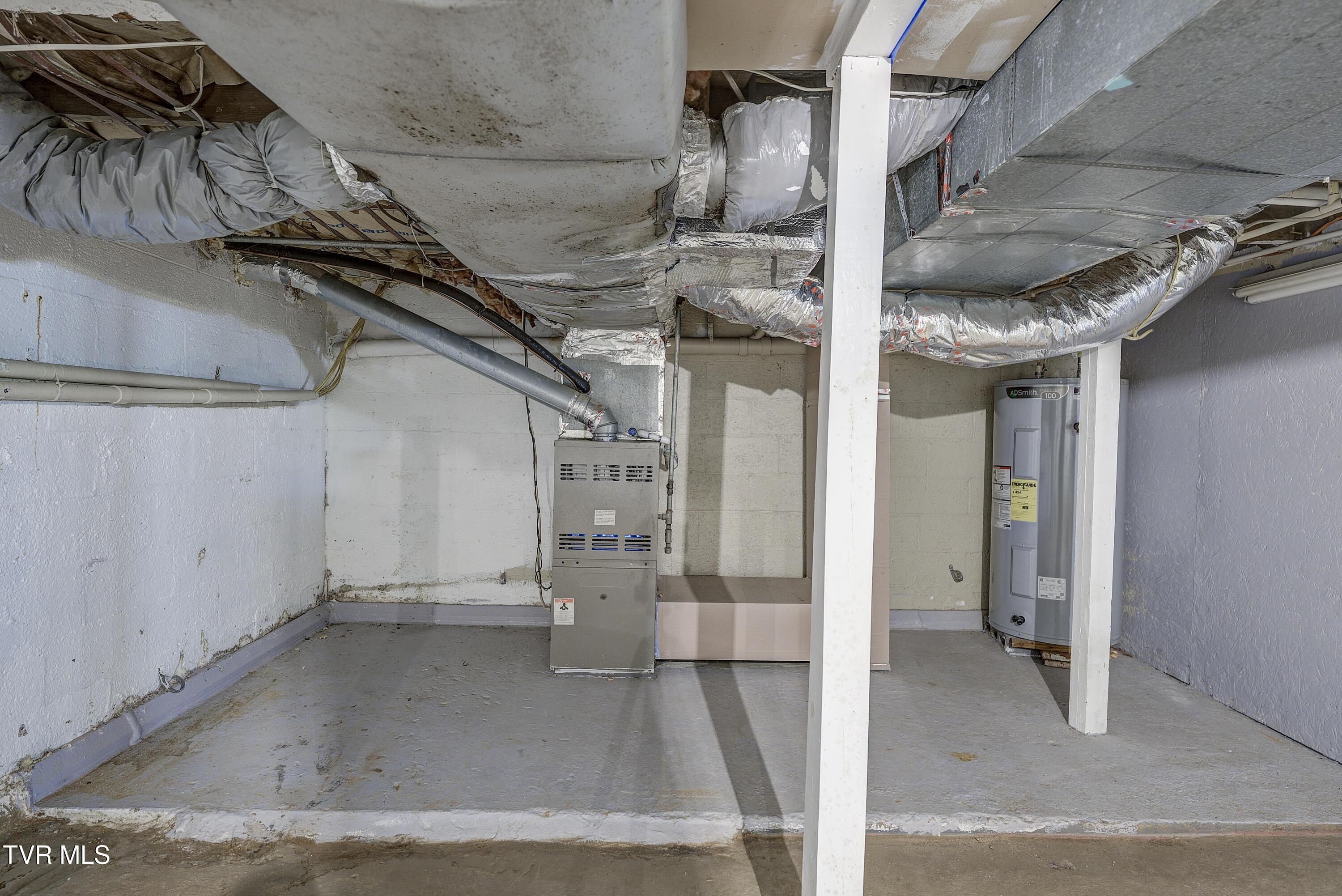 1400 Leeland Drive Property Photo 46