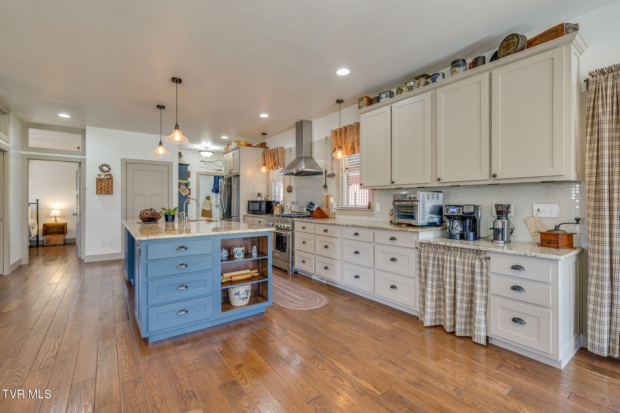 123 Simpson Road Property Photo 15