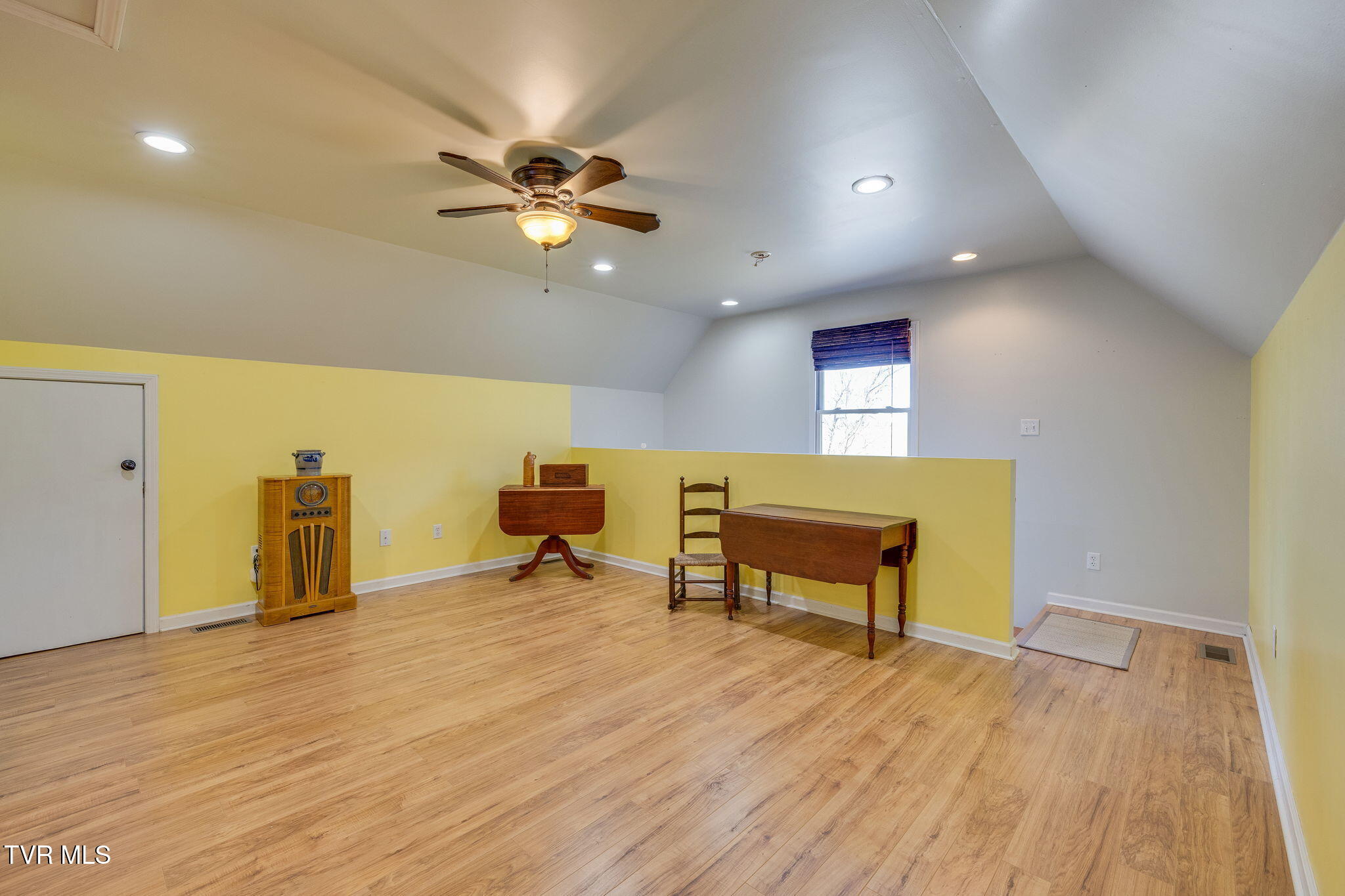123 Simpson Road Property Photo 41