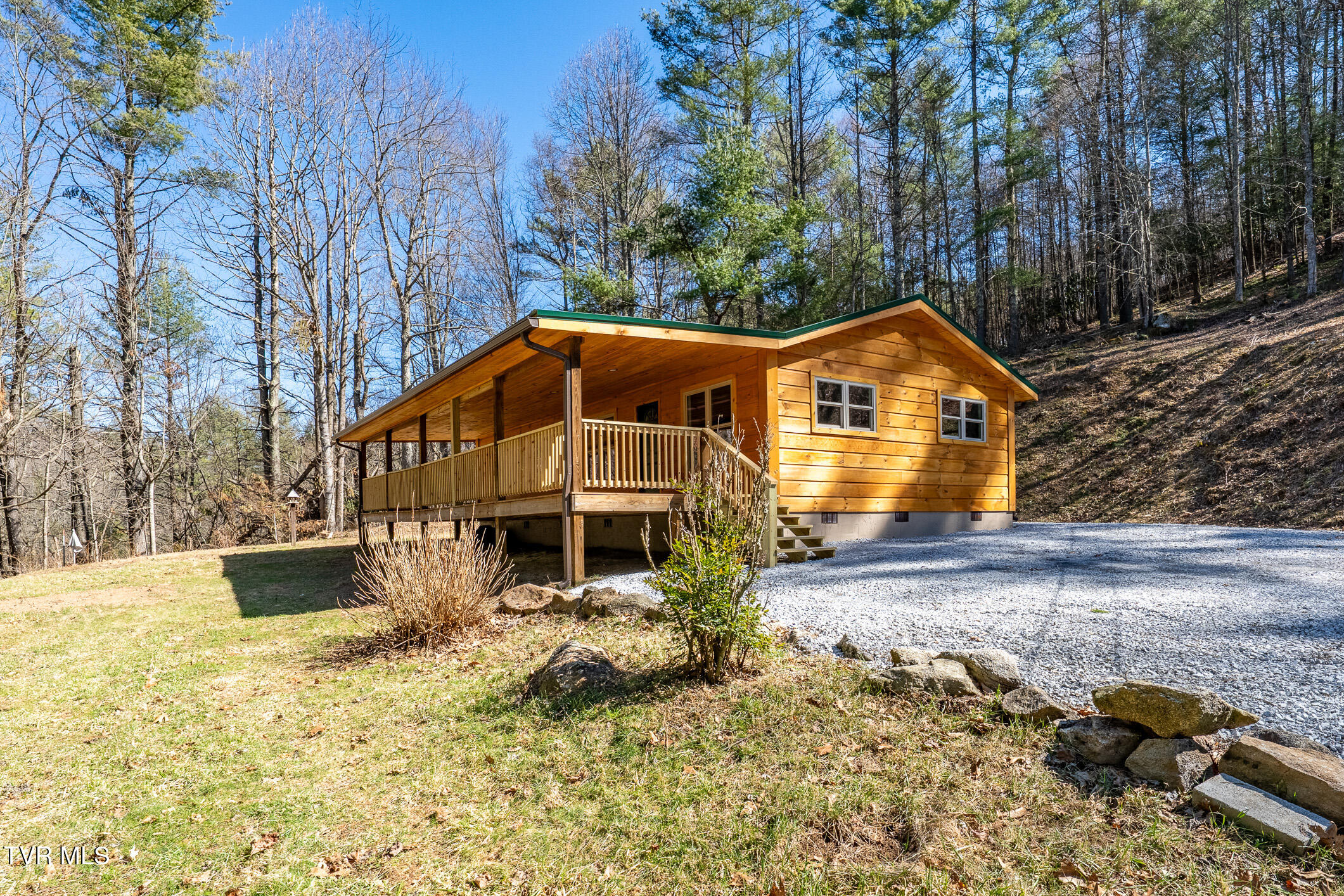 307 Piney Grove Road Property Photo 5