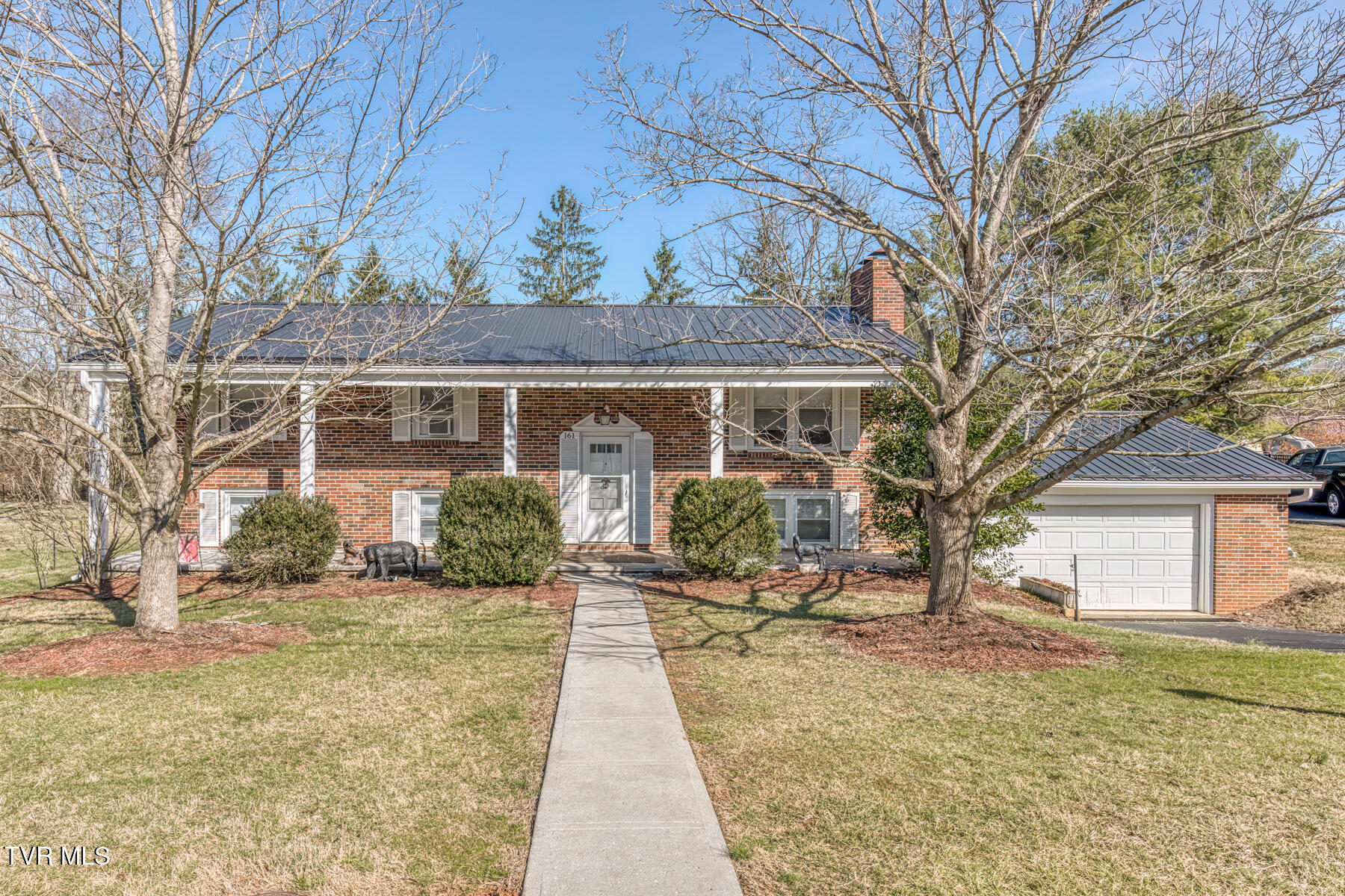 161 Brookdale Circle Property Photo 1