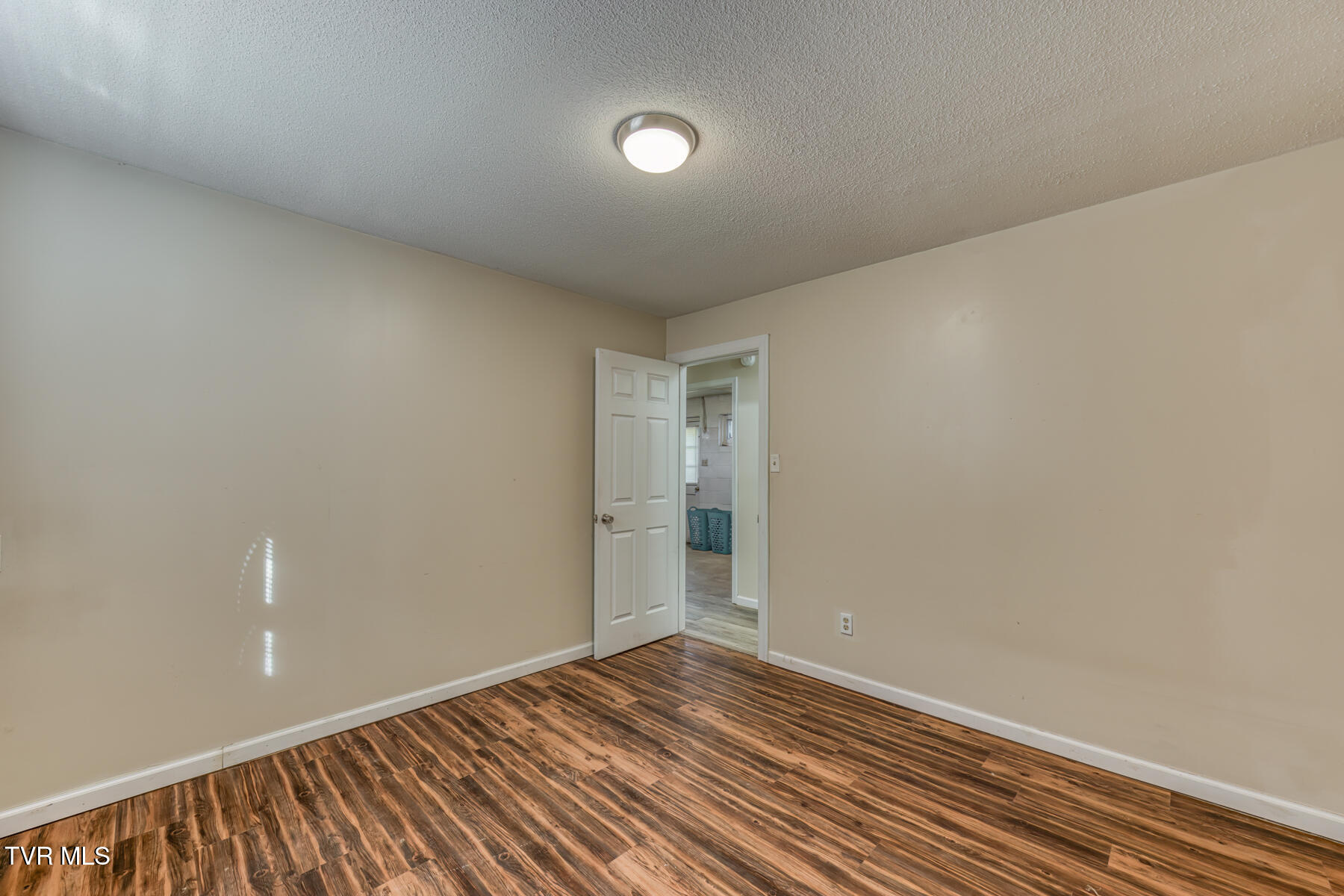 161 Brookdale Circle Property Photo 31