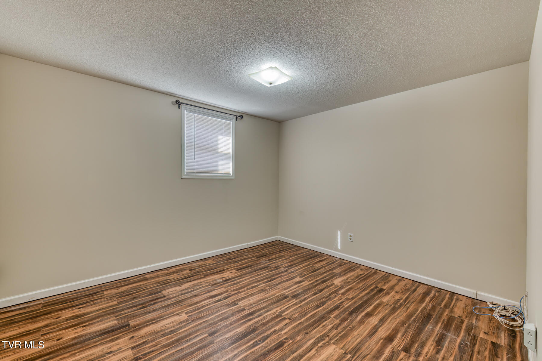 161 Brookdale Circle Property Photo 32