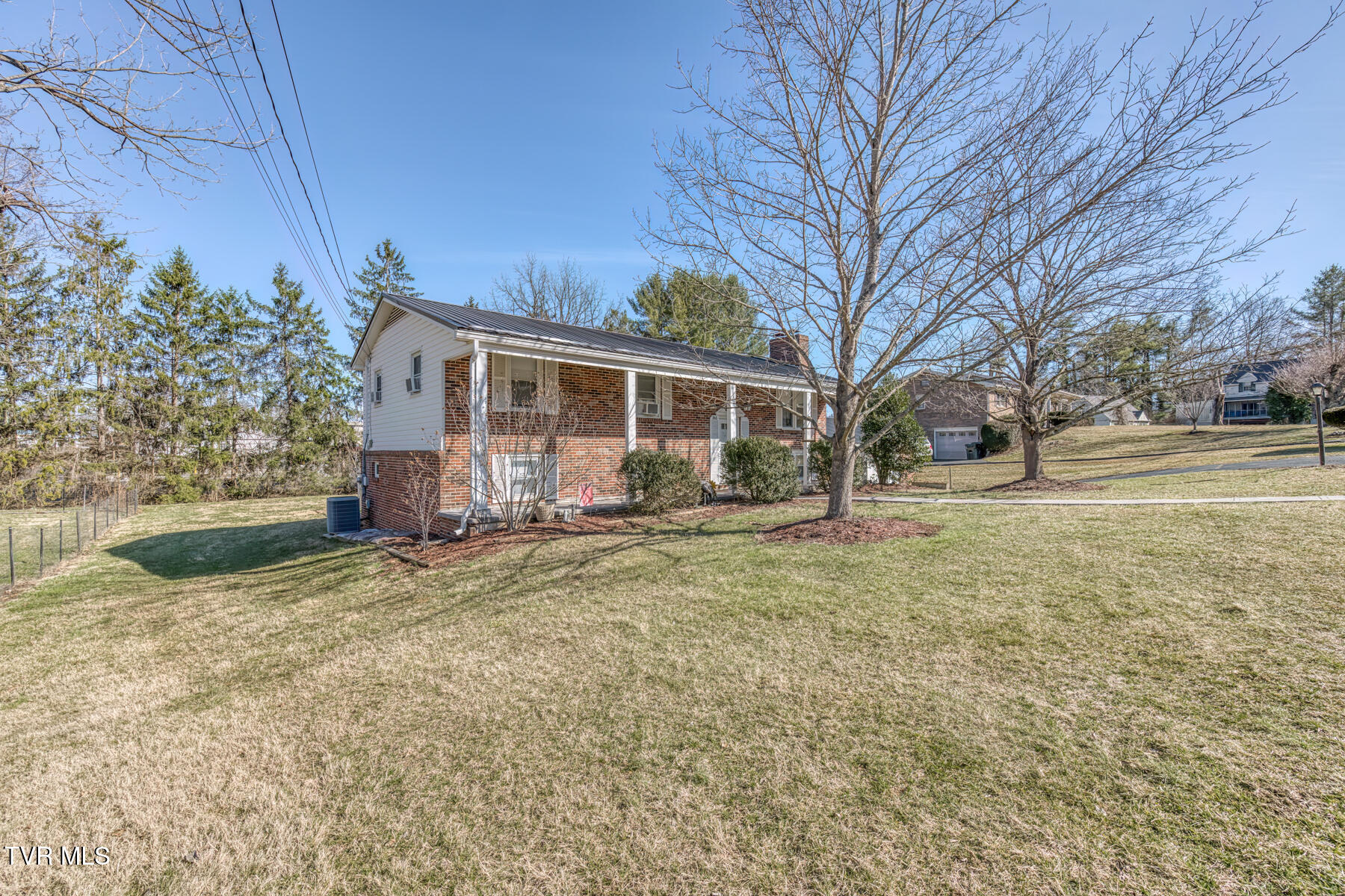 161 Brookdale Circle Property Photo 41