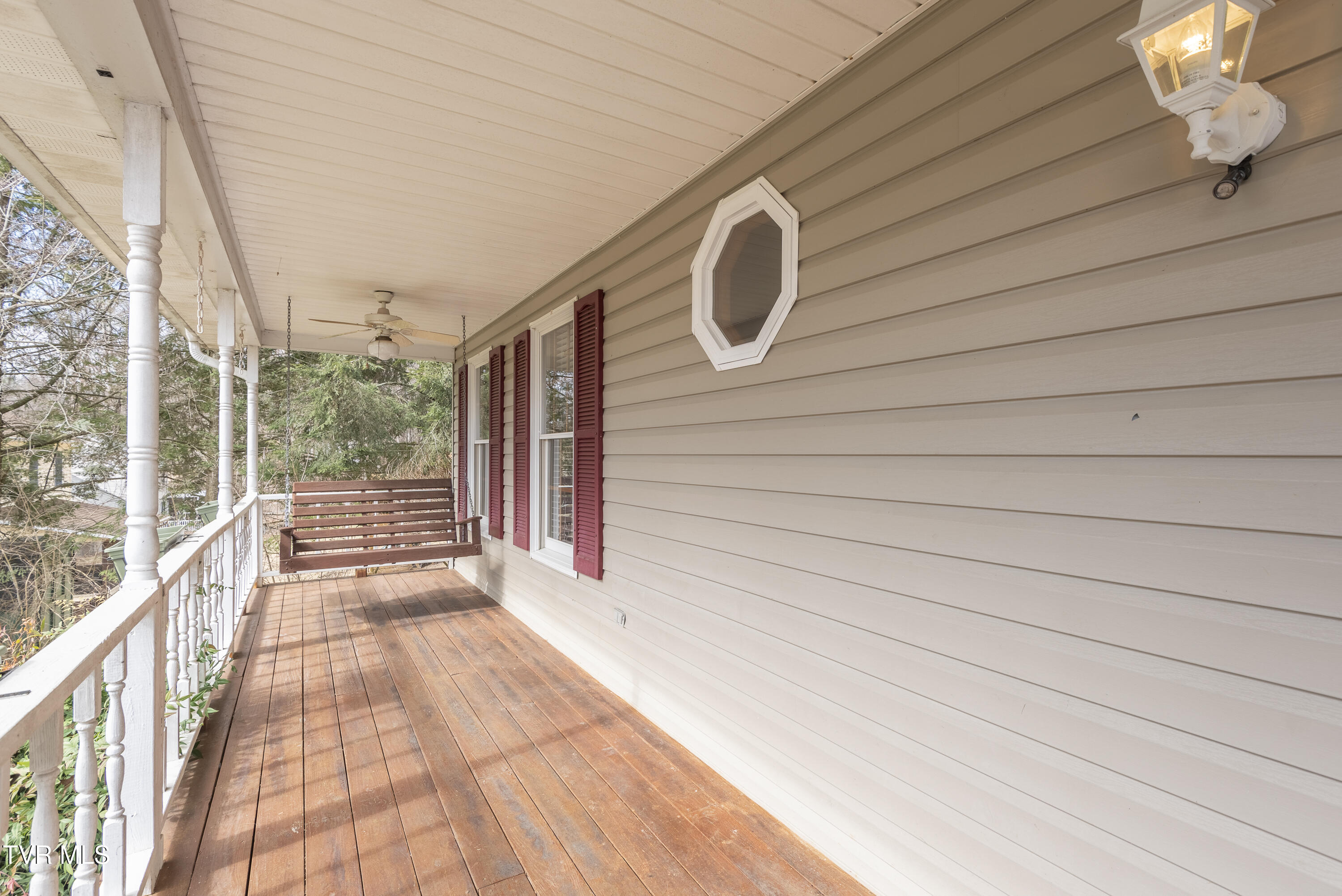17673 Mahogany Drive Property Photo 6