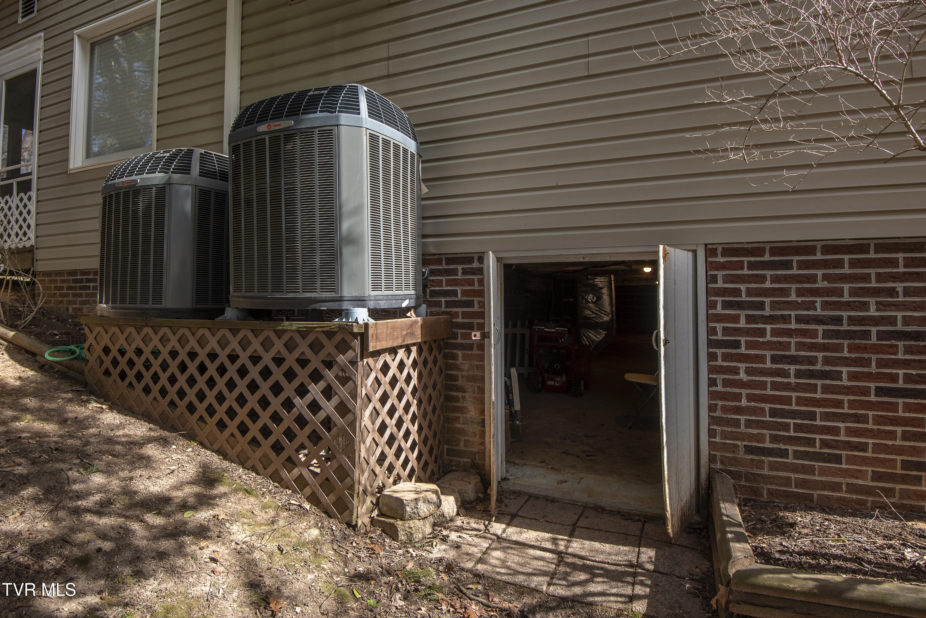 17673 Mahogany Drive Property Photo 26