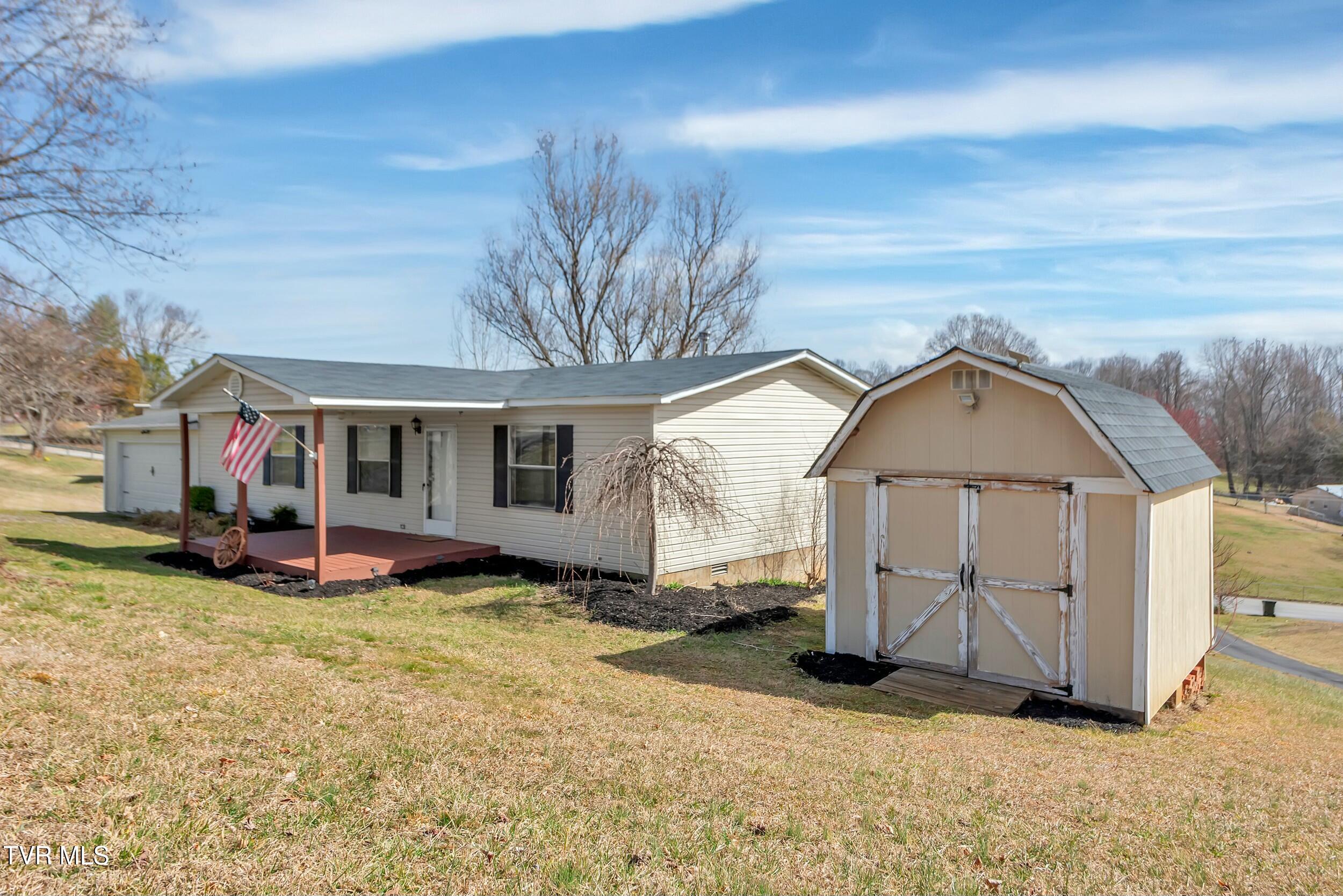 270 Telford Road Property Photo 3