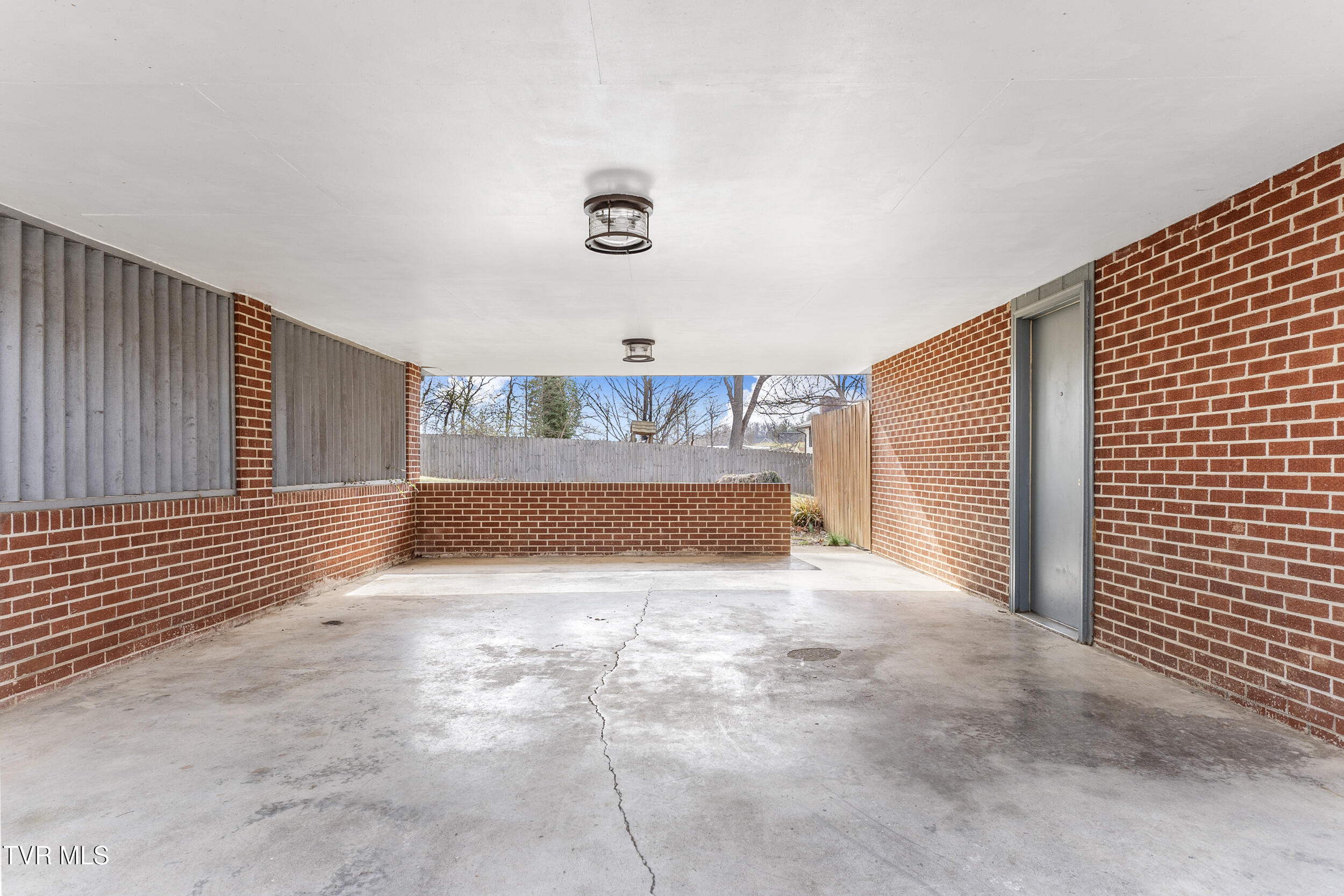117 Kimberly Street Property Photo 4