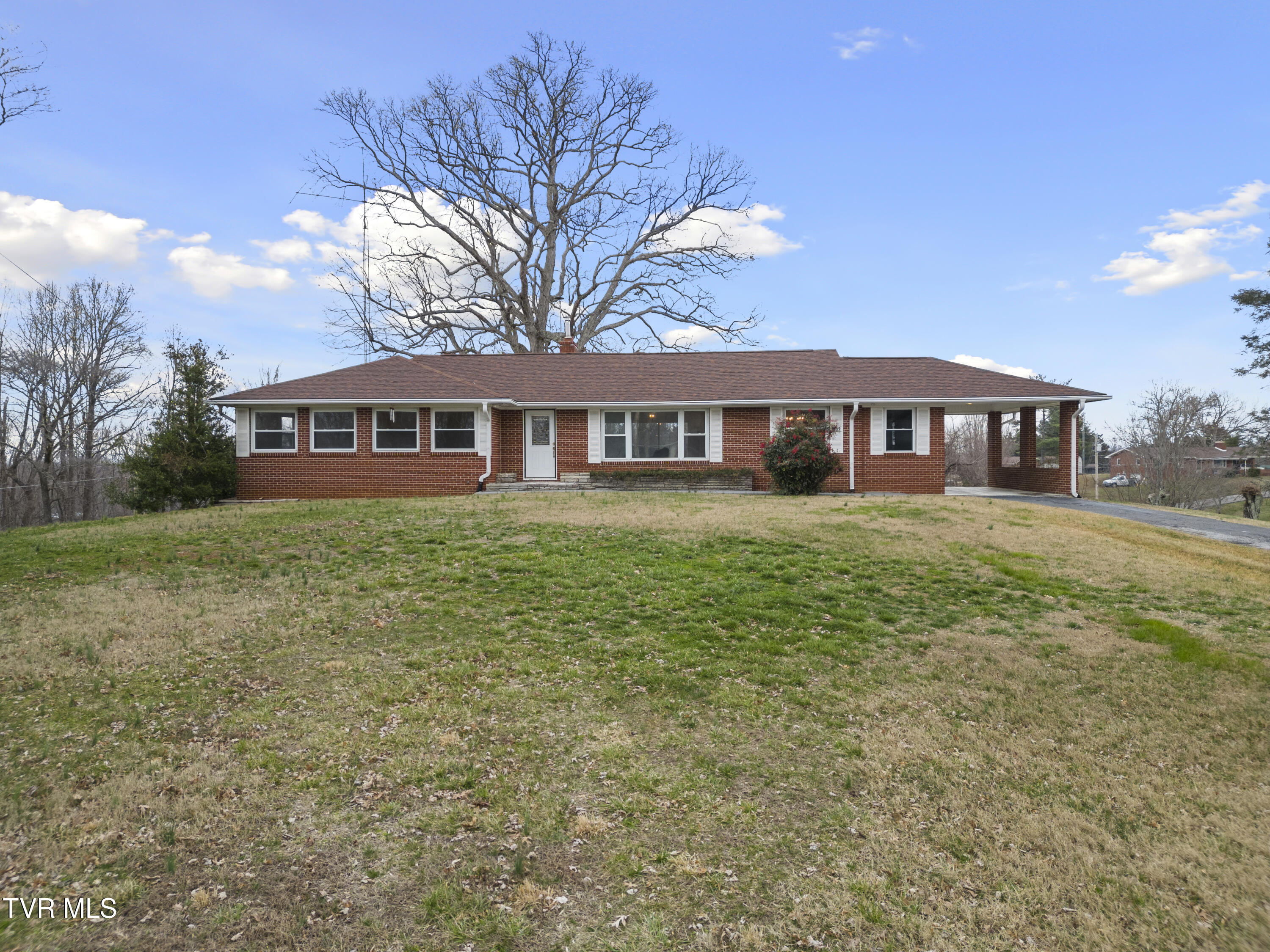 302 Linda Street Property Photo