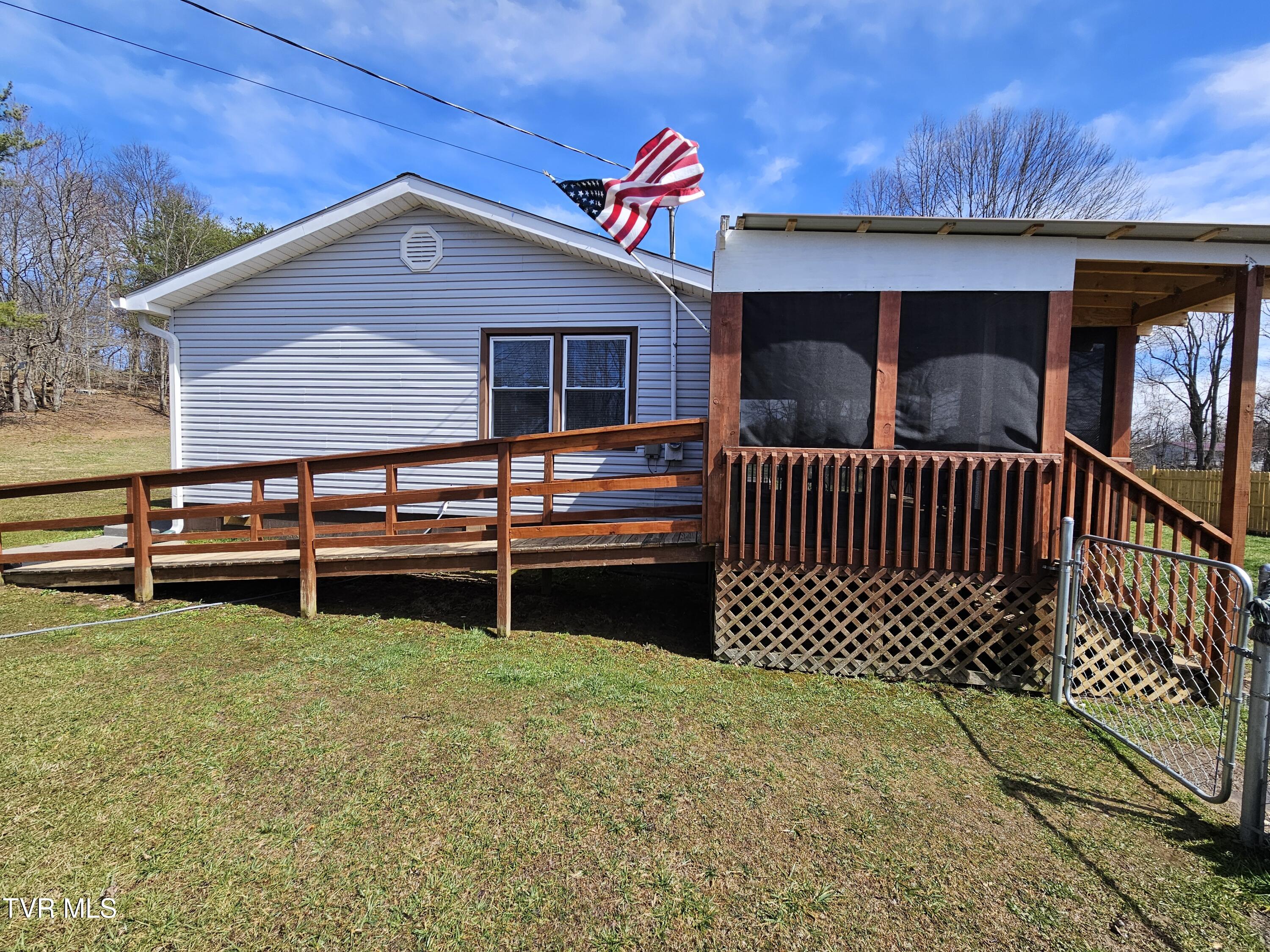 229 Harm Ridge Property Photo 2
