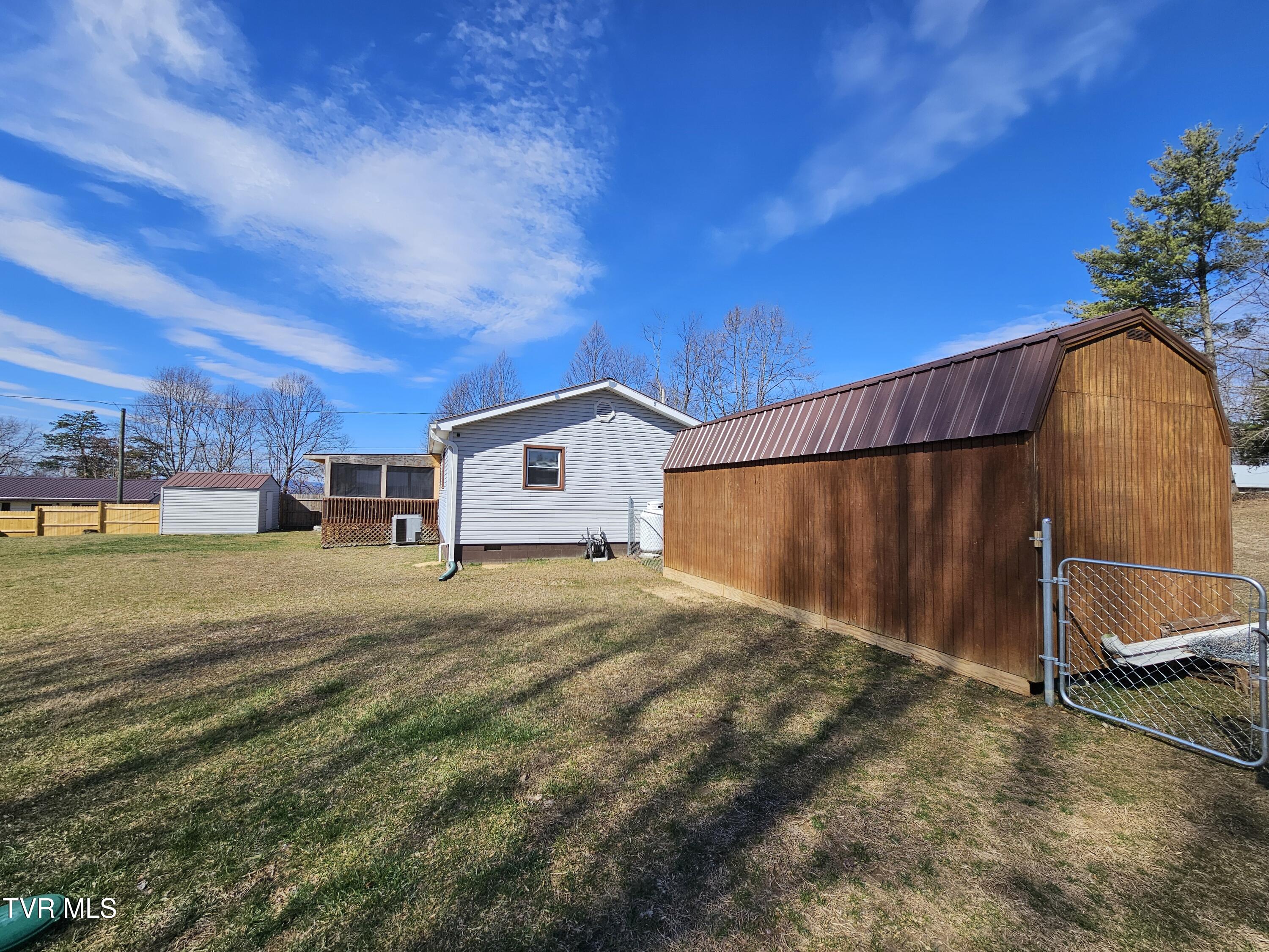 229 Harm Ridge Property Photo 6