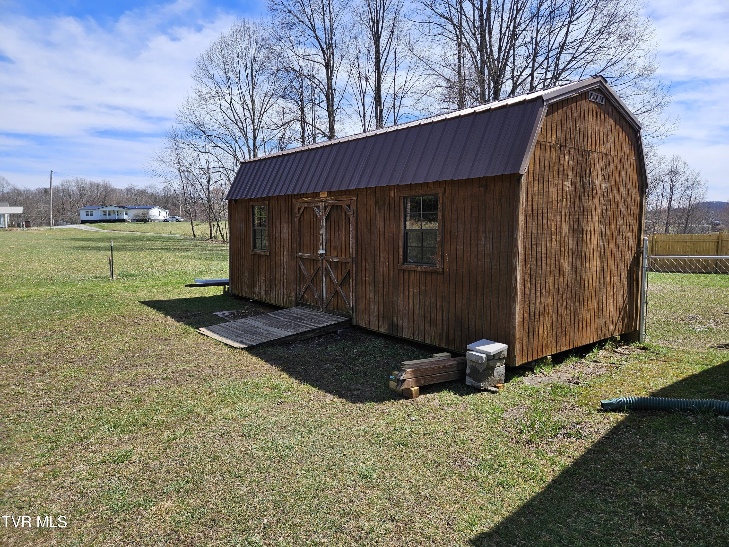 229 Harm Ridge Property Photo 8