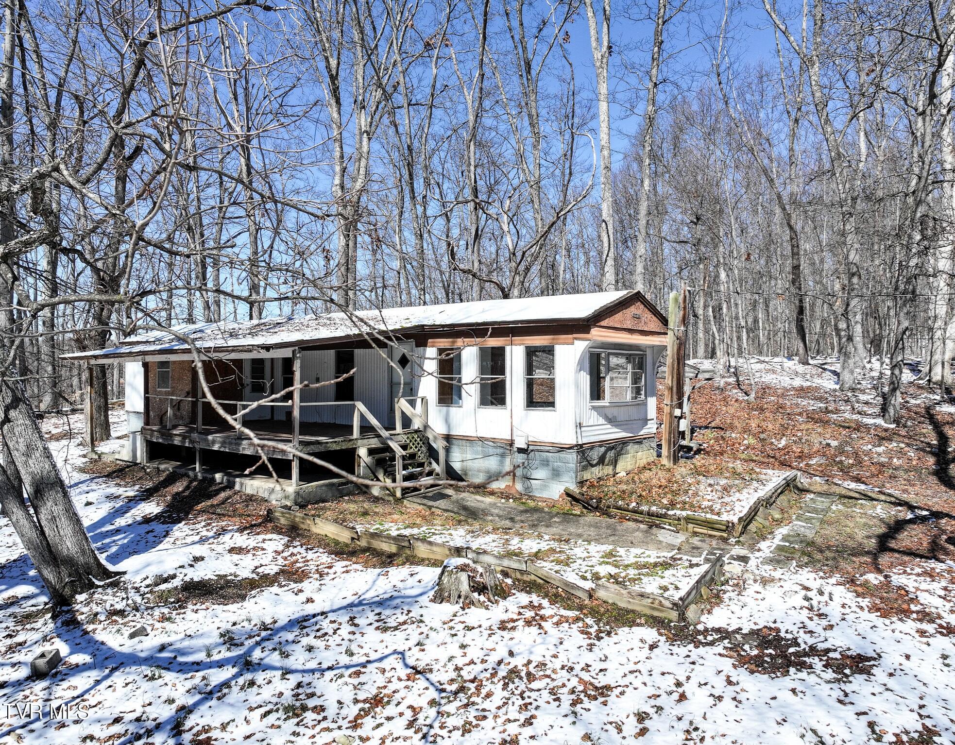 3124 Pauline Road Property Photo