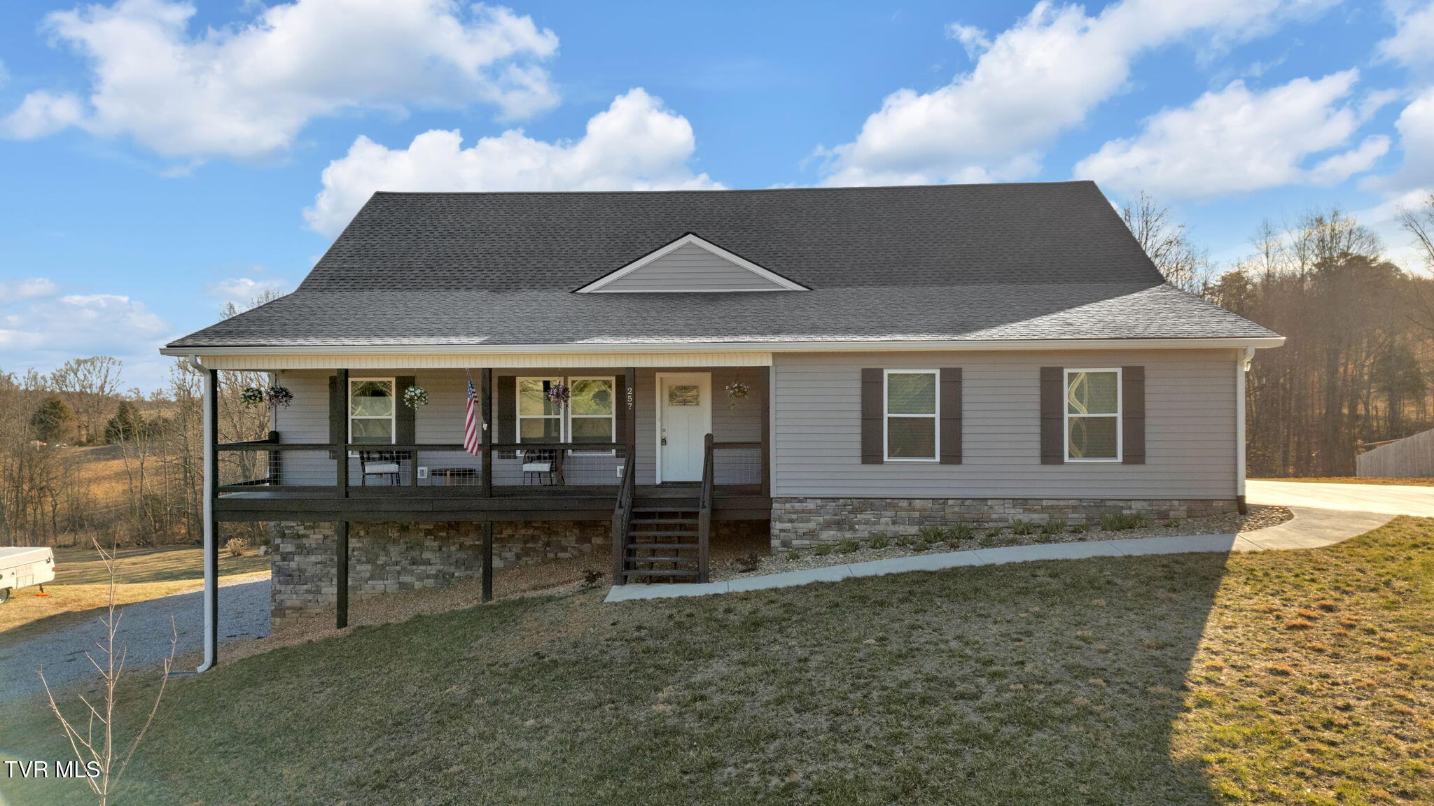 257 Keller Road Property Photo 1