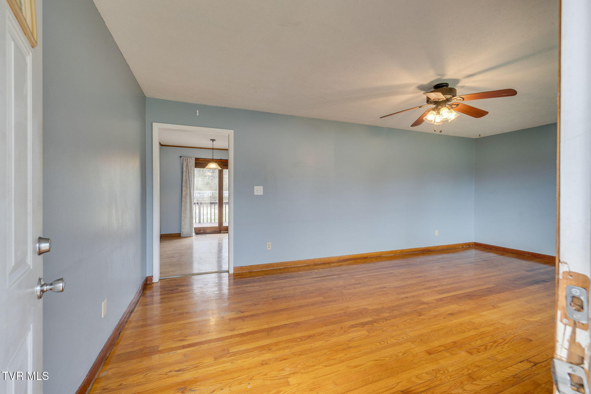 1134 Volunteer Street Street Property Photo 5