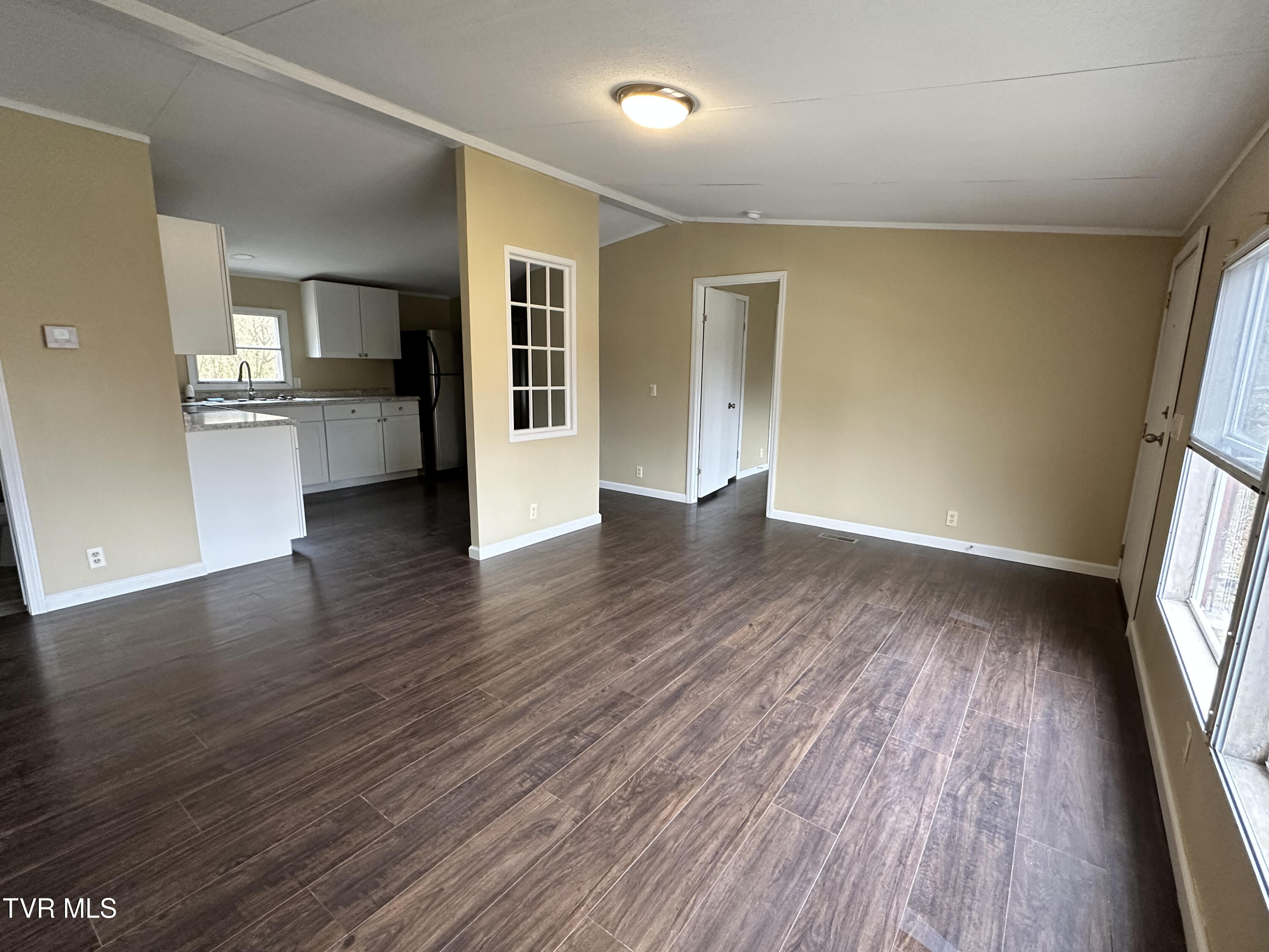 108 Cradic Drive Property Photo 2