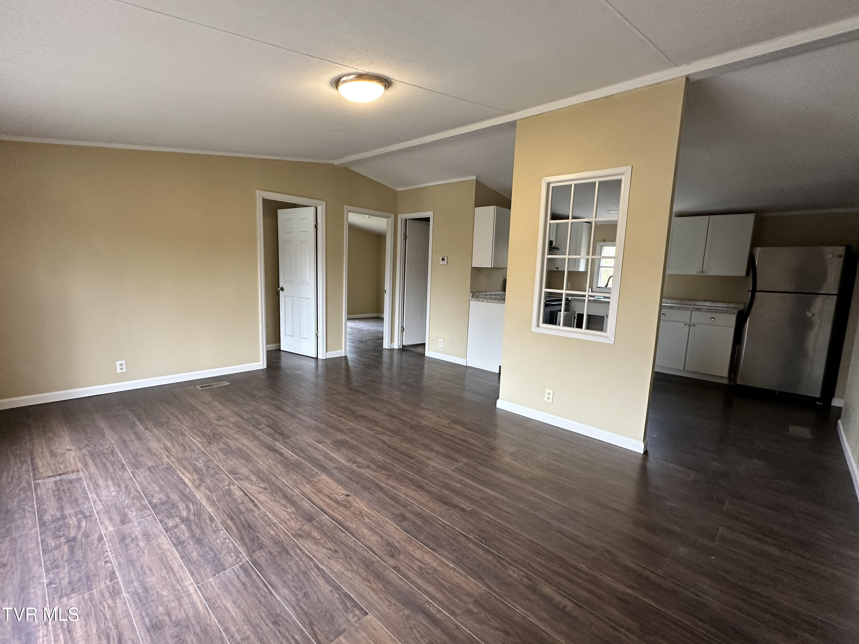 108 Cradic Drive Property Photo 3
